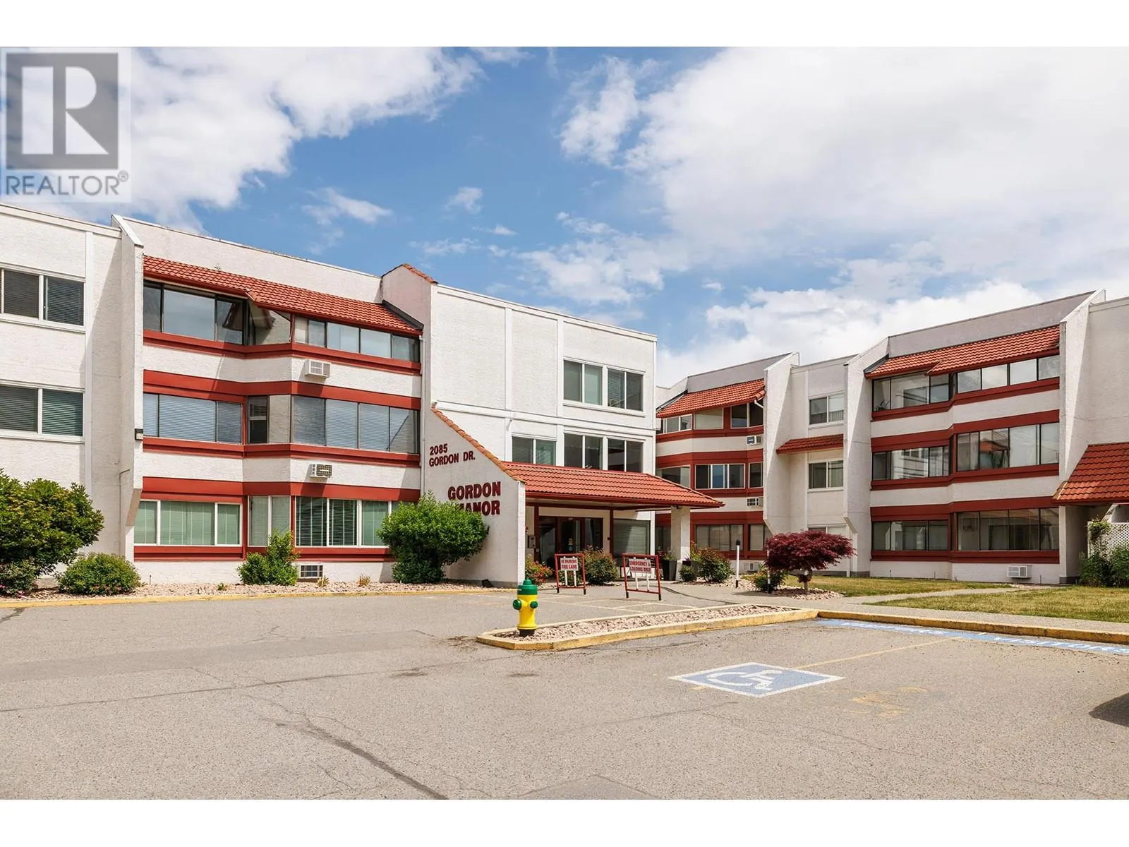 2085 Gordon Drive Unit# 206 Lot# 23