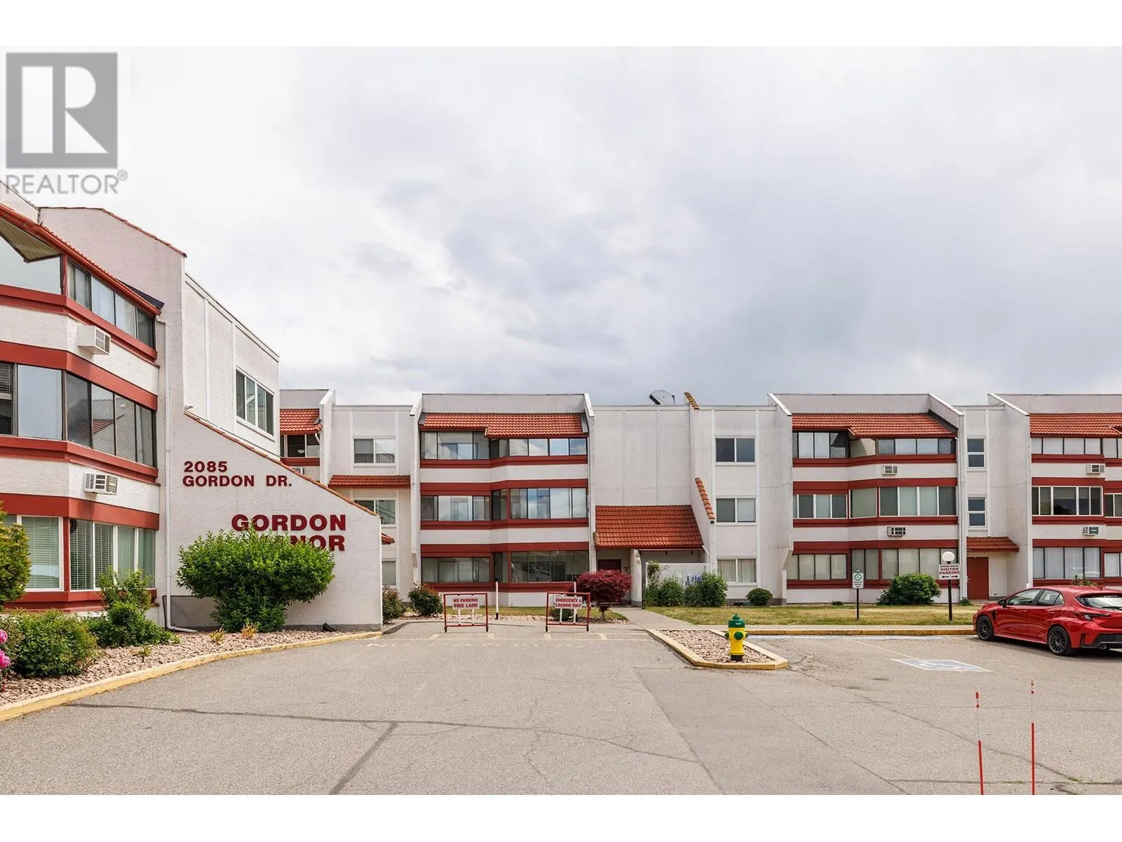 2085 Gordon Drive Unit# 206 Lot# 23