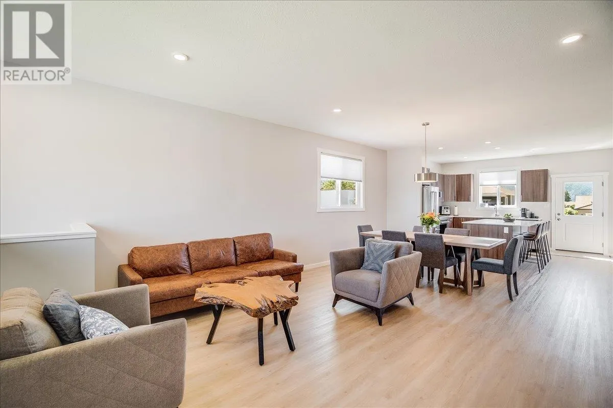 1504 Aspen Lane
