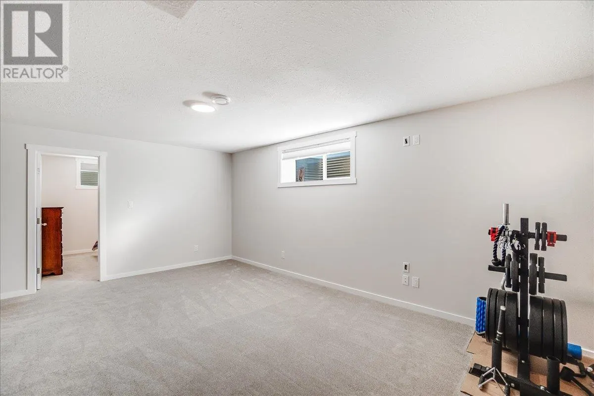 1504 Aspen Lane