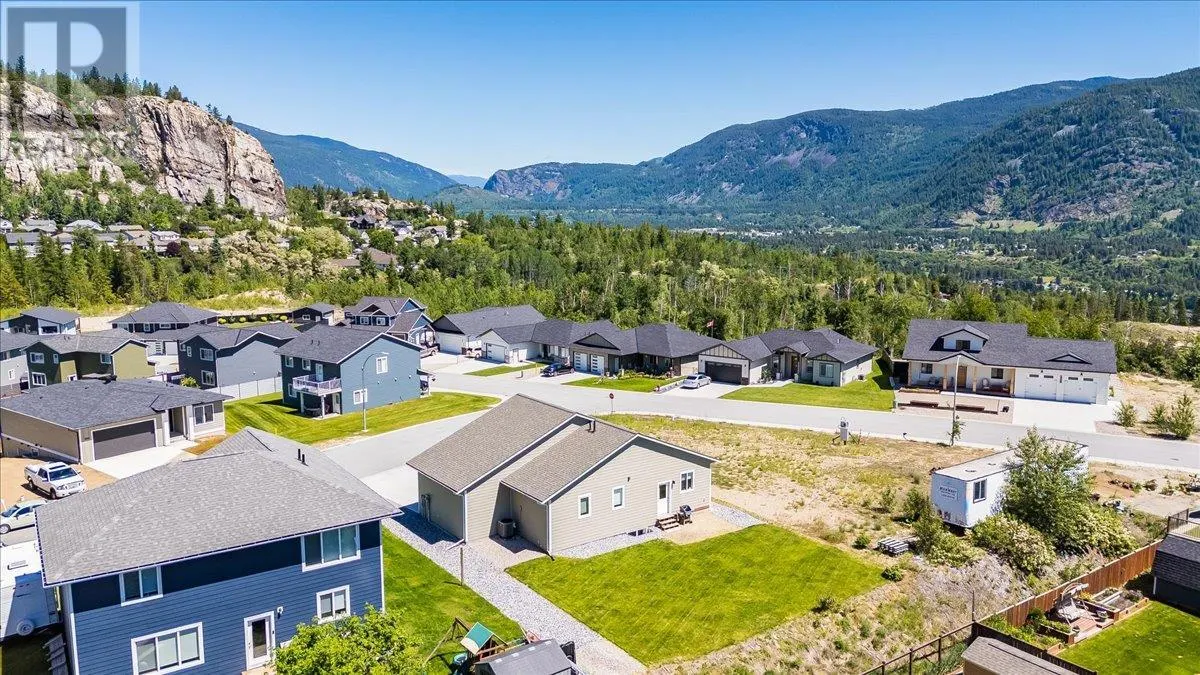 1504 Aspen Lane