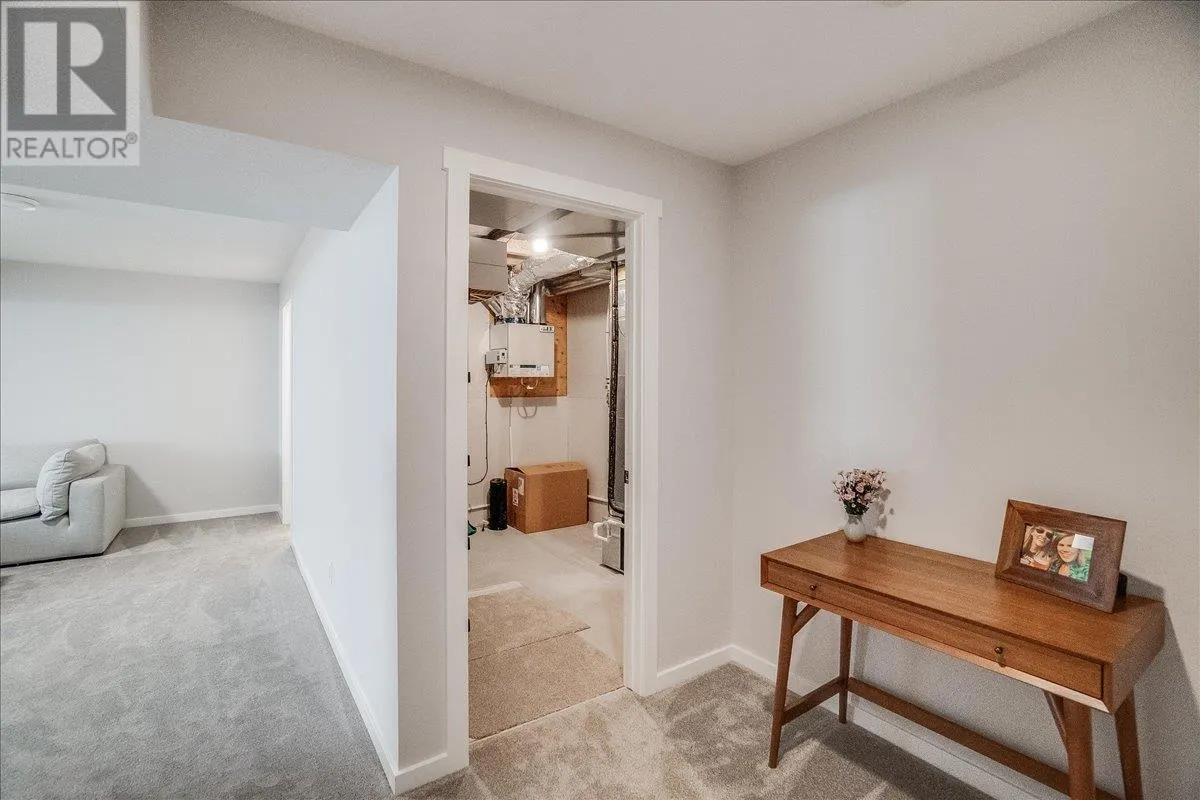 1504 Aspen Lane