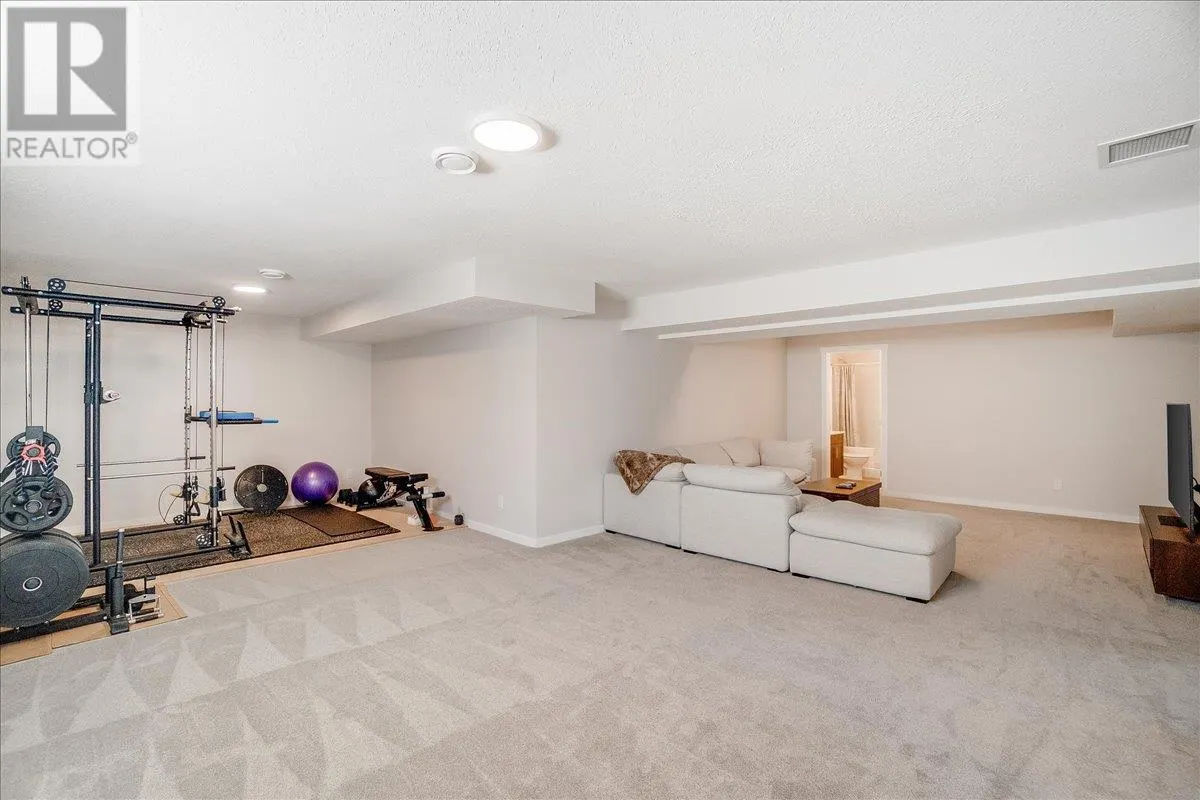 1504 Aspen Lane