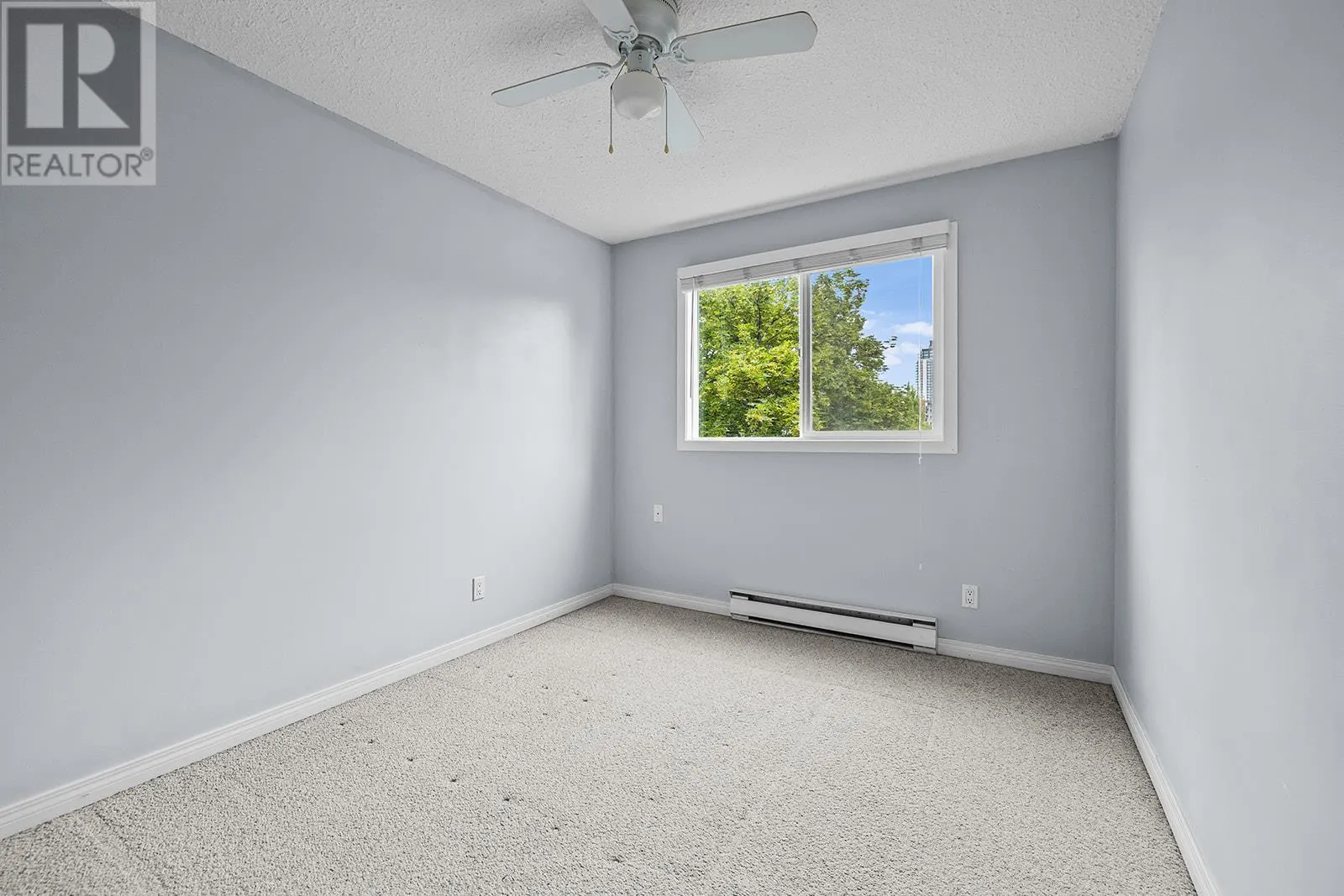 625 Rowcliffe Avenue Unit# 203