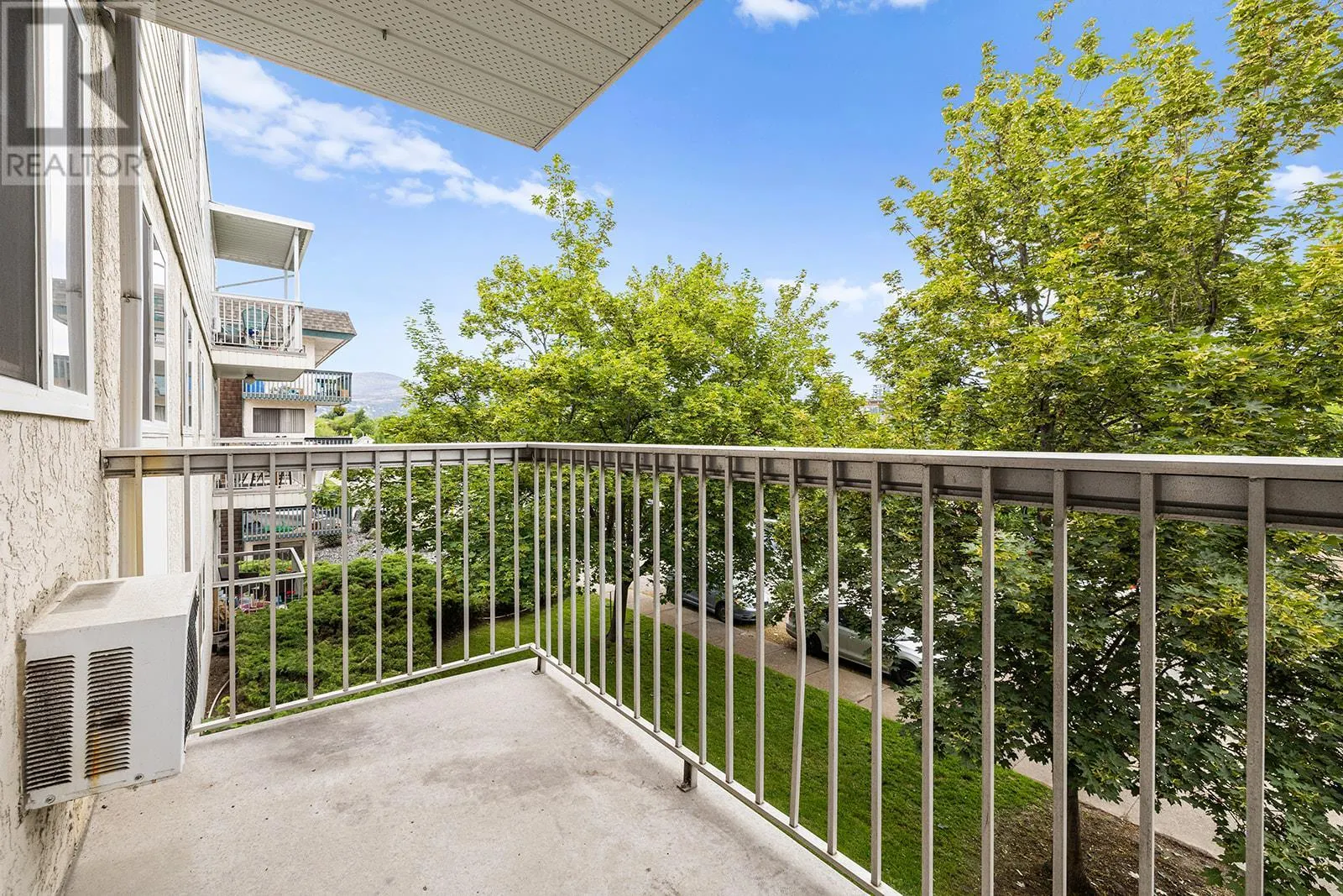 625 Rowcliffe Avenue Unit# 203