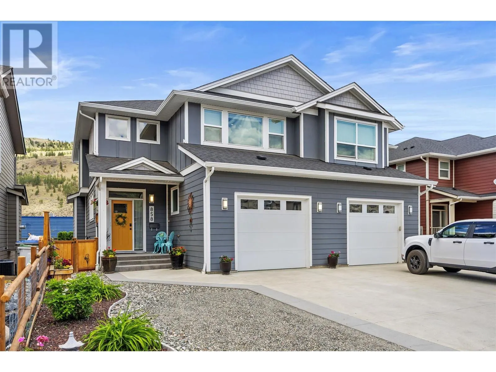 858 Palmer Place
