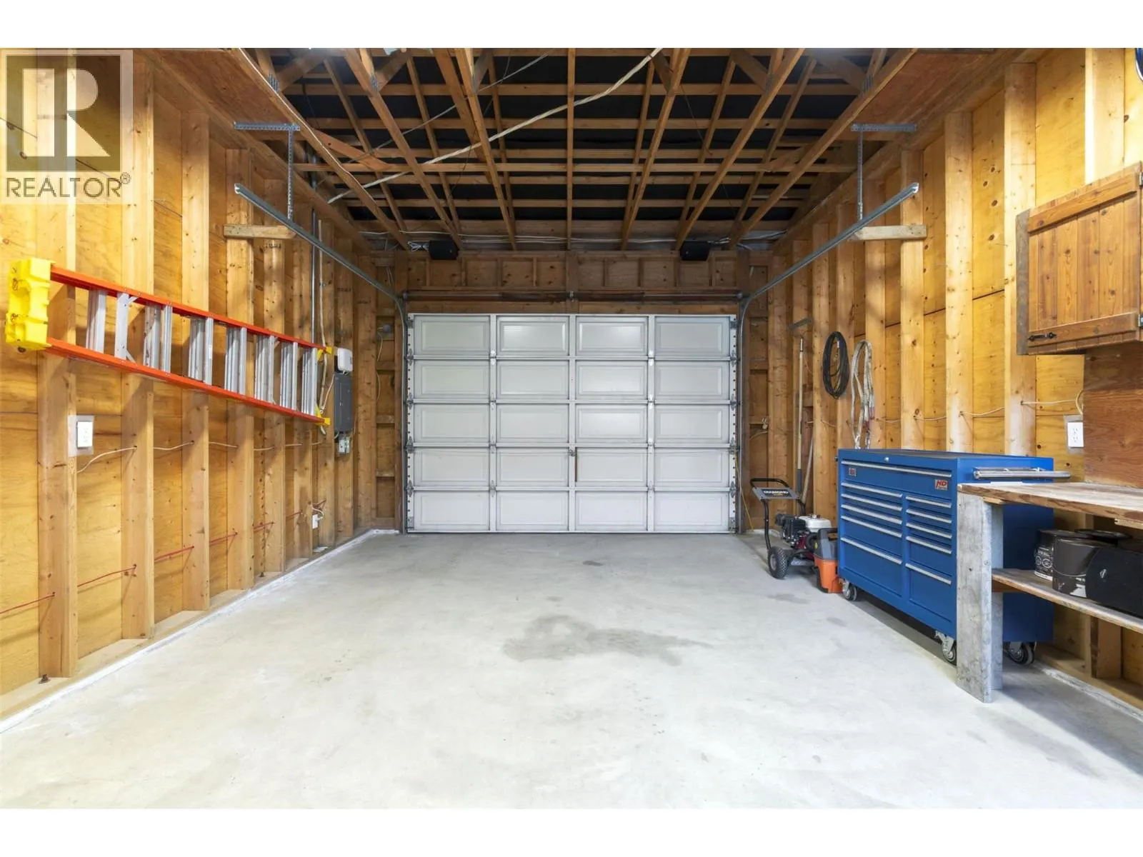 5675 Eagle Bay Road