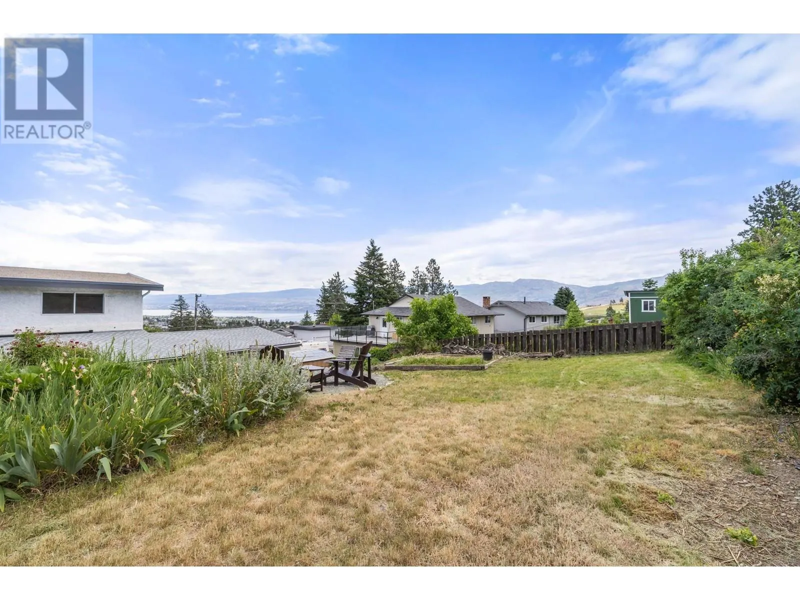 2865 Lower Glenrosa Road