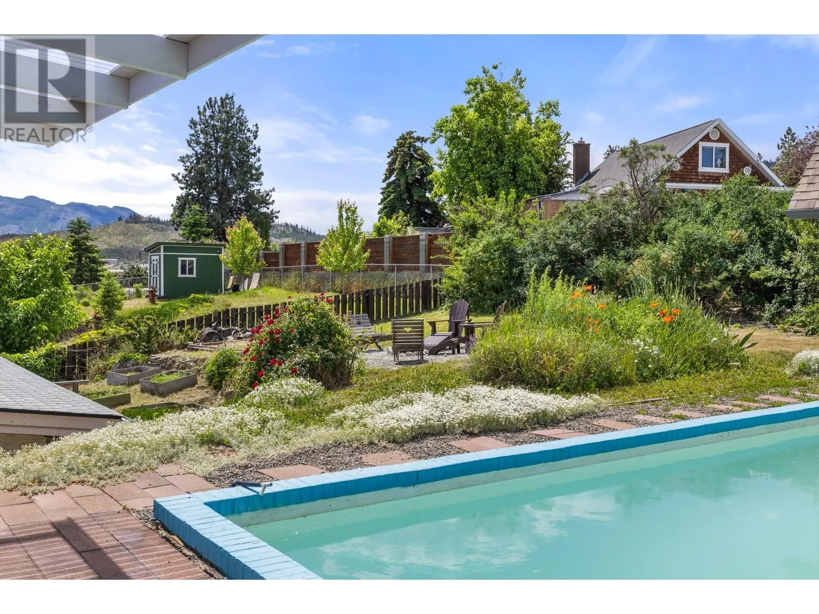 2865 Lower Glenrosa Road