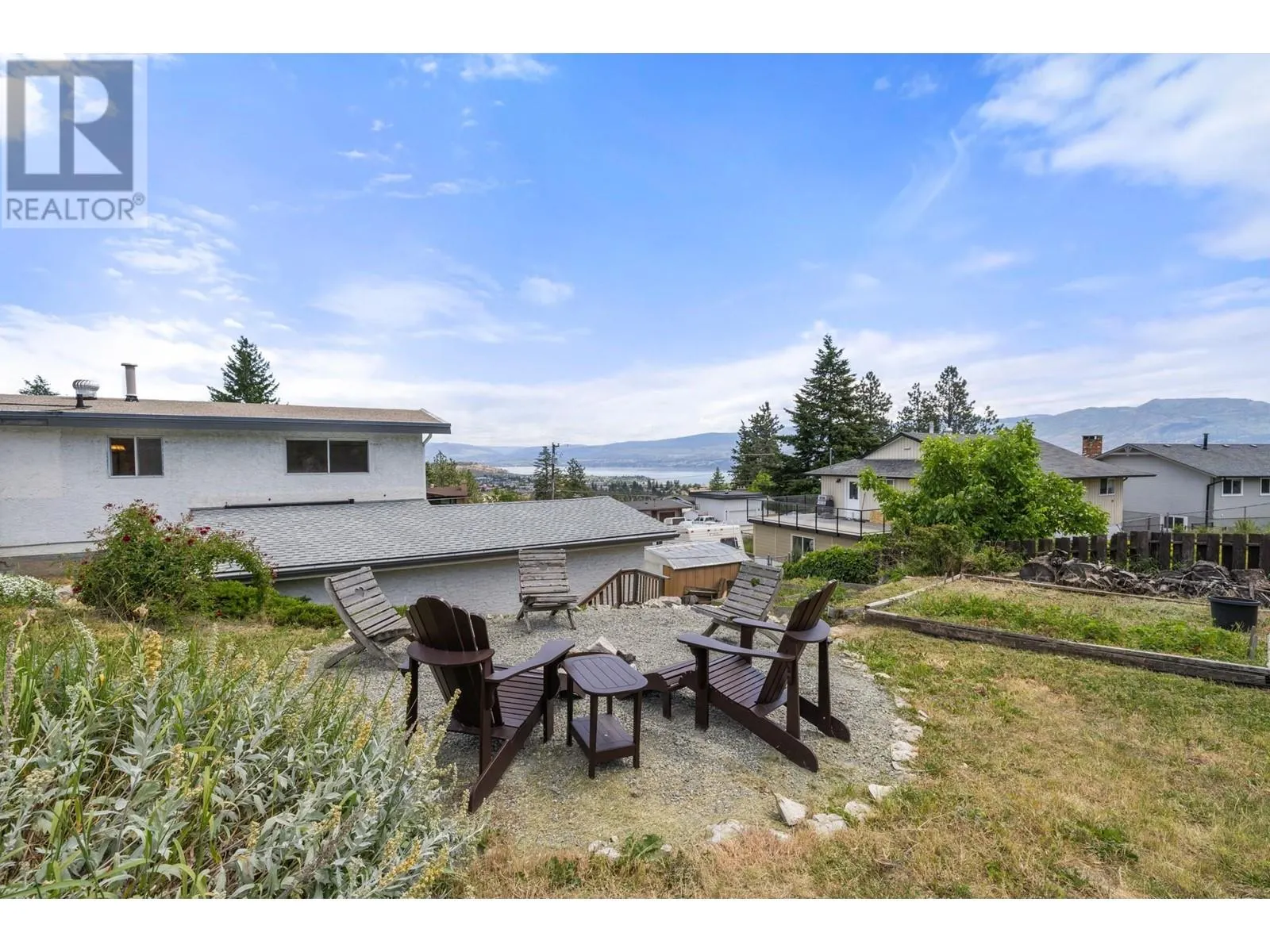 2865 Lower Glenrosa Road