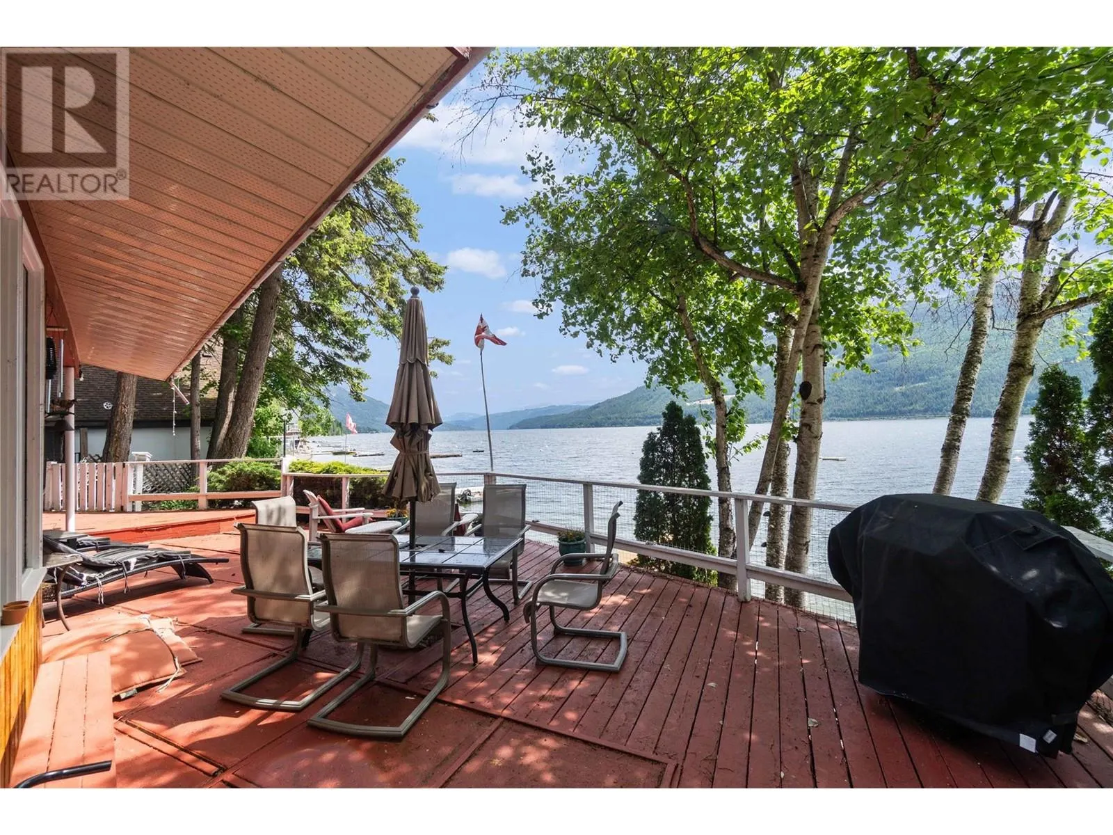 4750 Sunnybrae Canoe Point Road