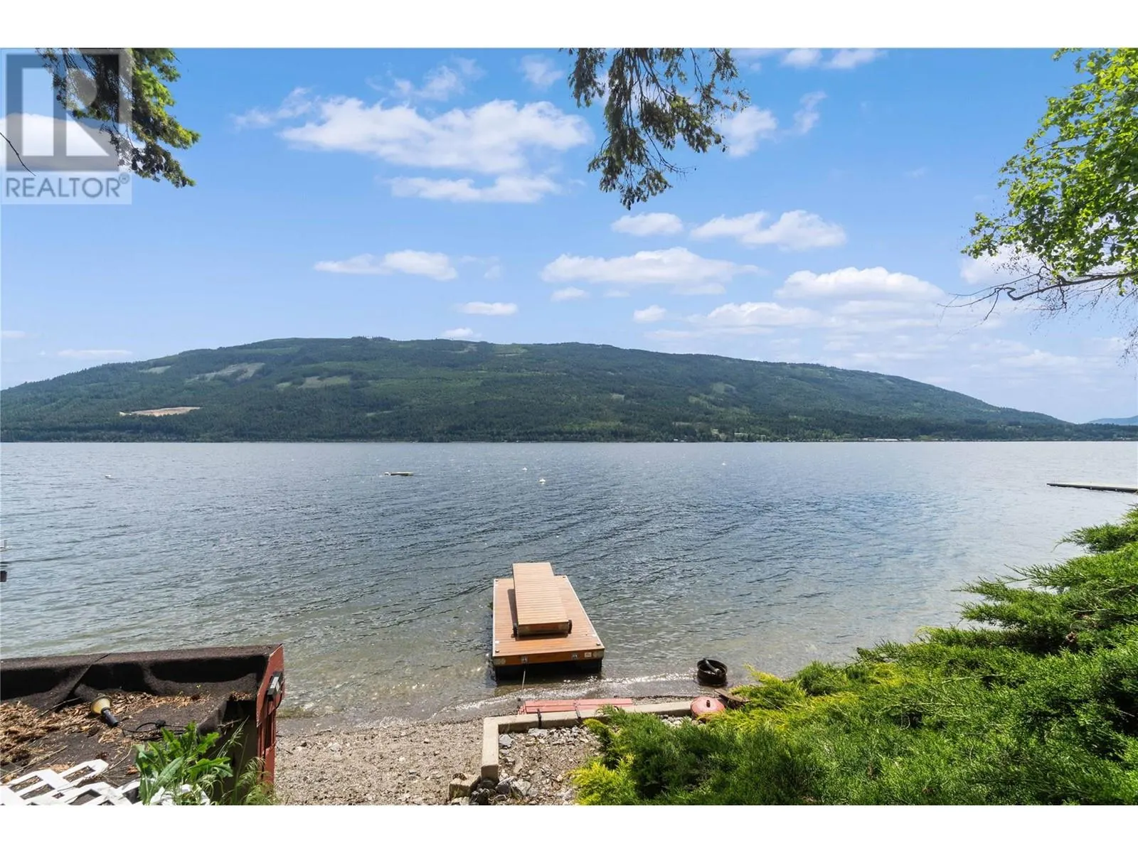 4750 Sunnybrae Canoe Point Road