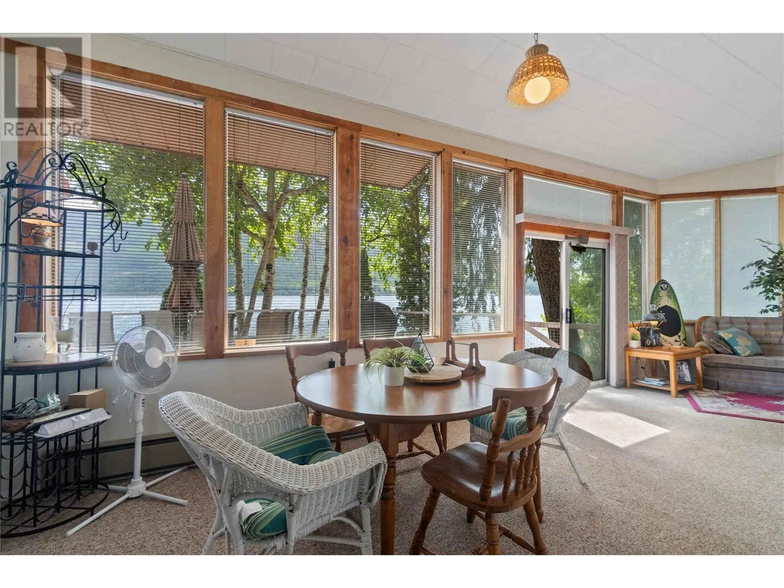 4750 Sunnybrae Canoe Point Road