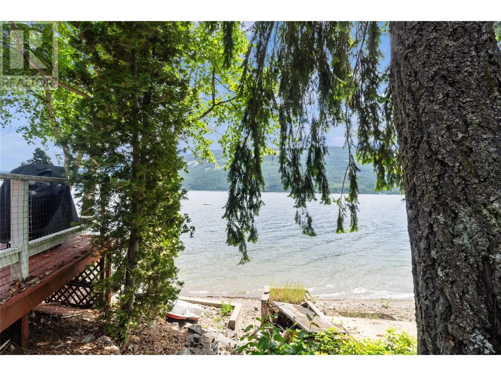 4750 Sunnybrae Canoe Point Road