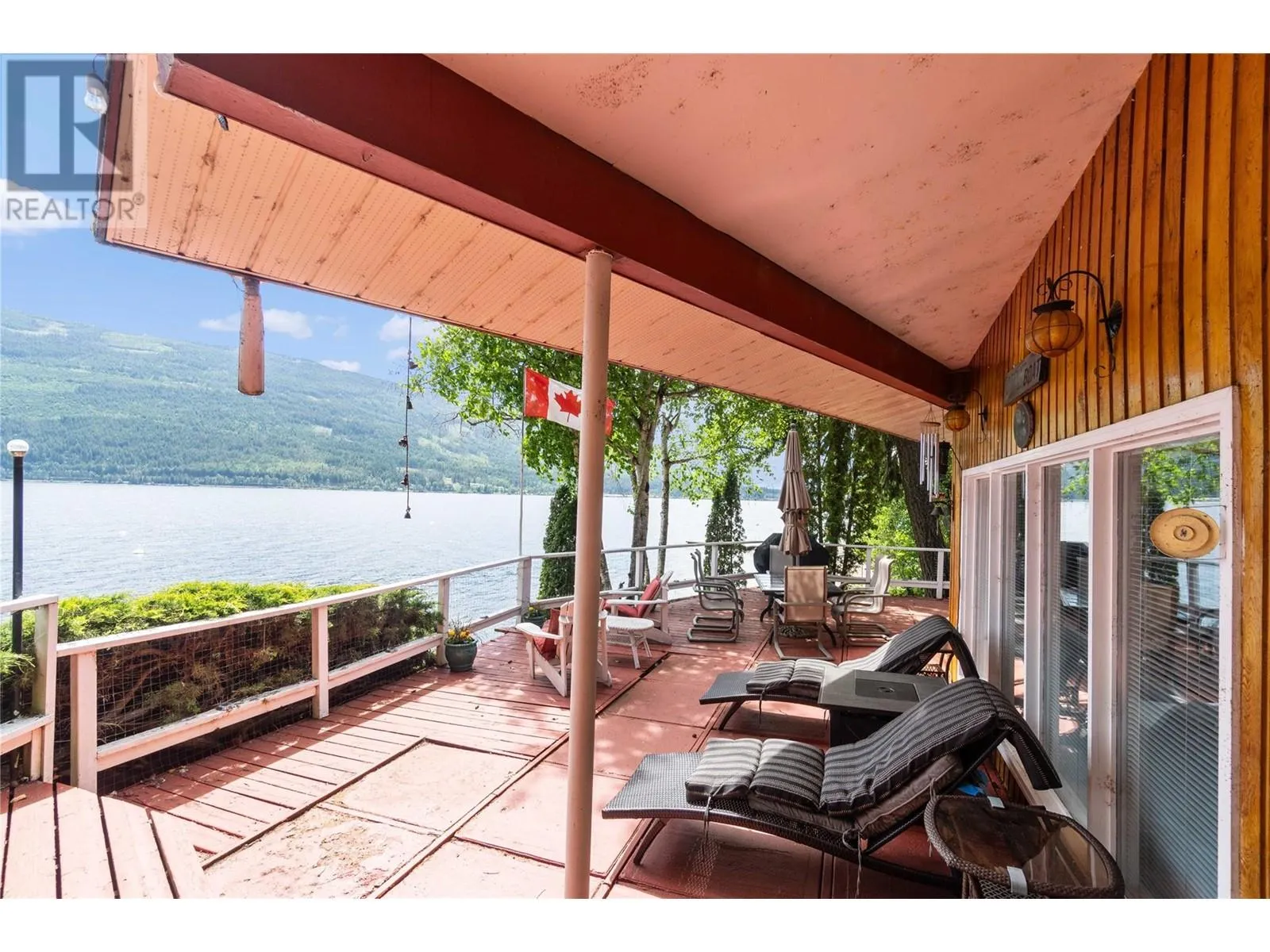 4750 Sunnybrae Canoe Point Road
