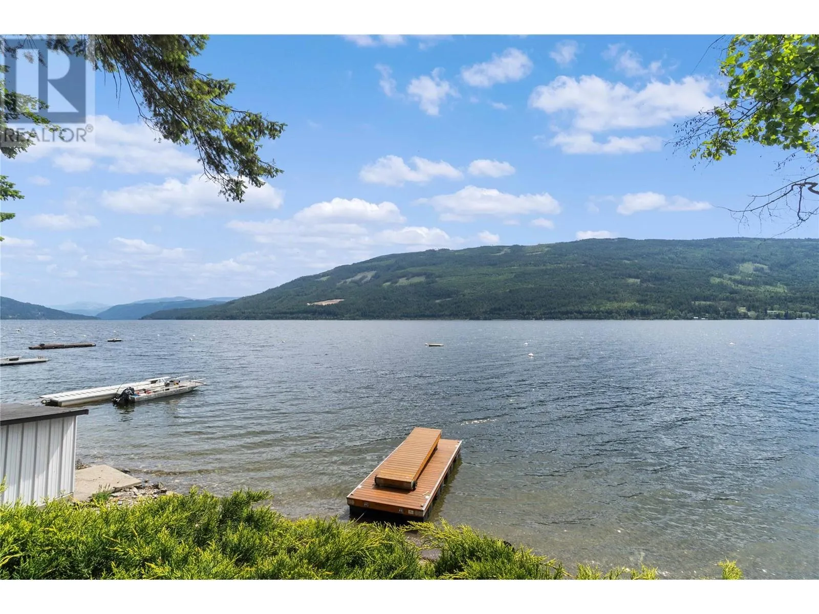 4750 Sunnybrae Canoe Point Road
