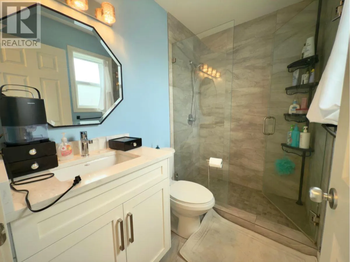 3155 Gordon Drive Unit# 202