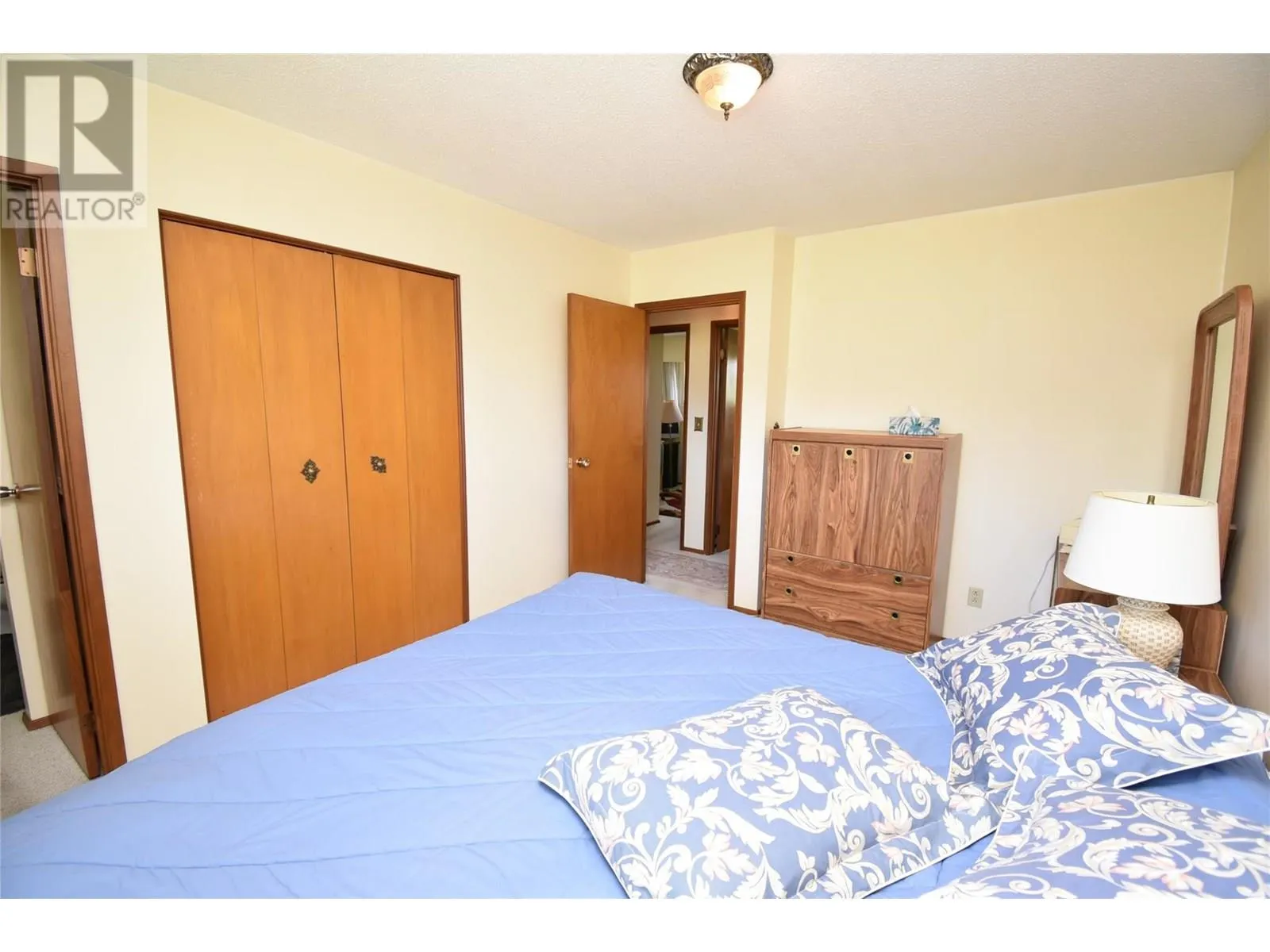 5425 Silver Star Road