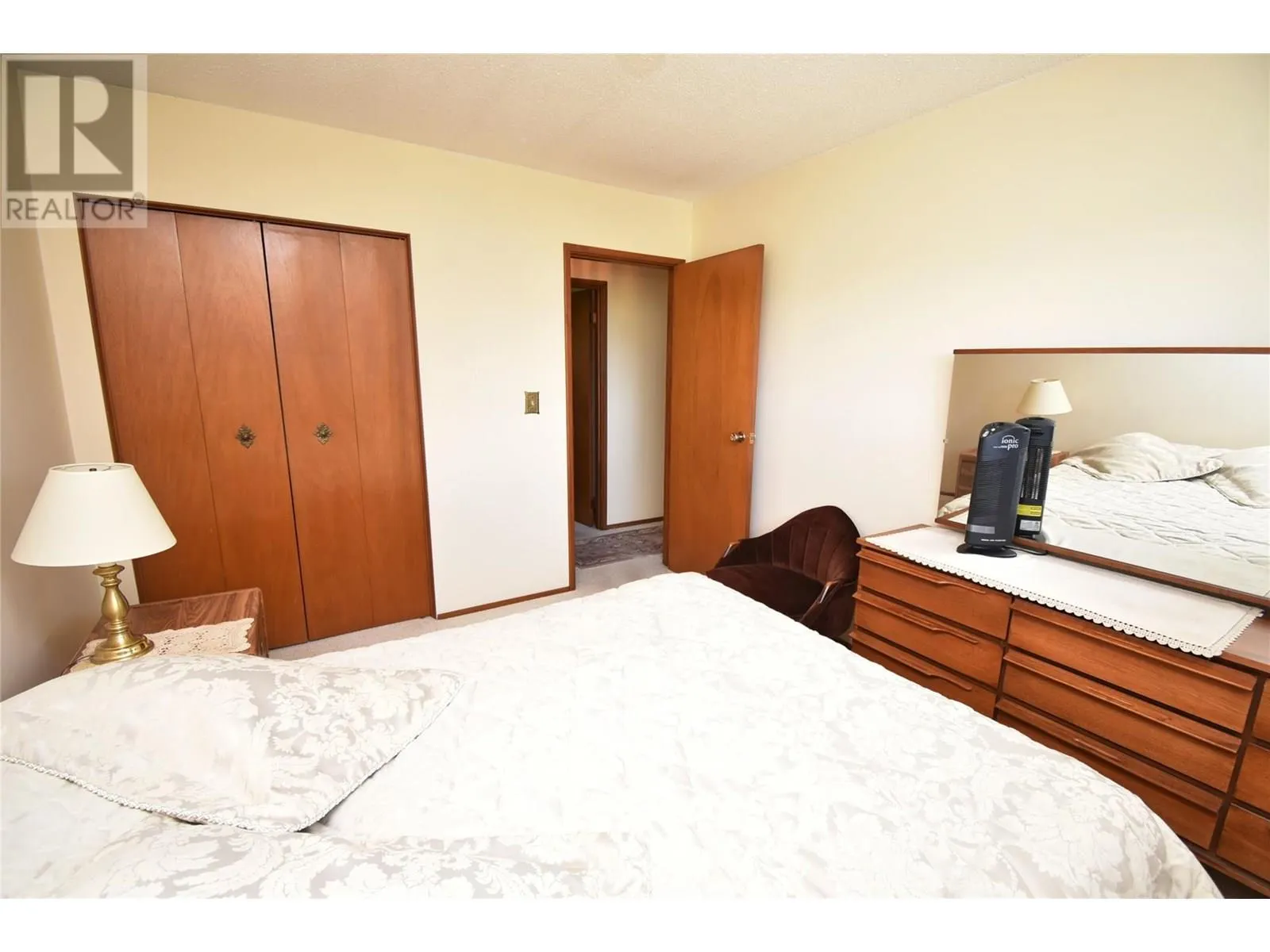 5425 Silver Star Road