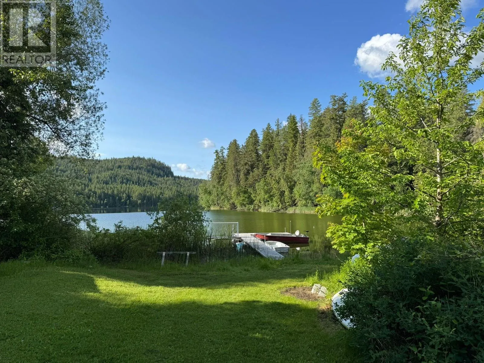 781 Gardom Lake Road