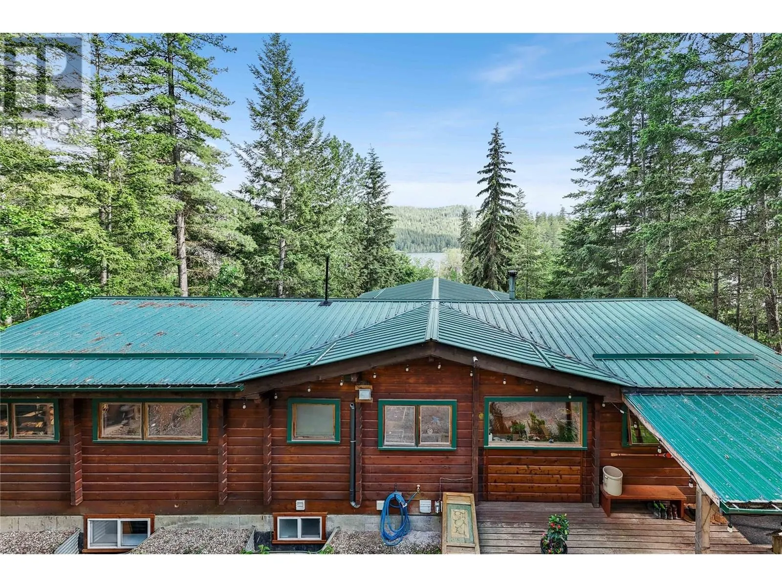 781 Gardom Lake Road