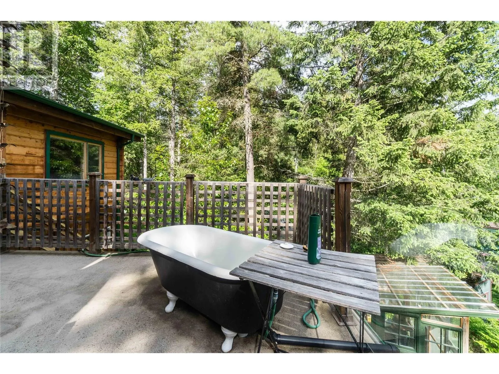 781 Gardom Lake Road