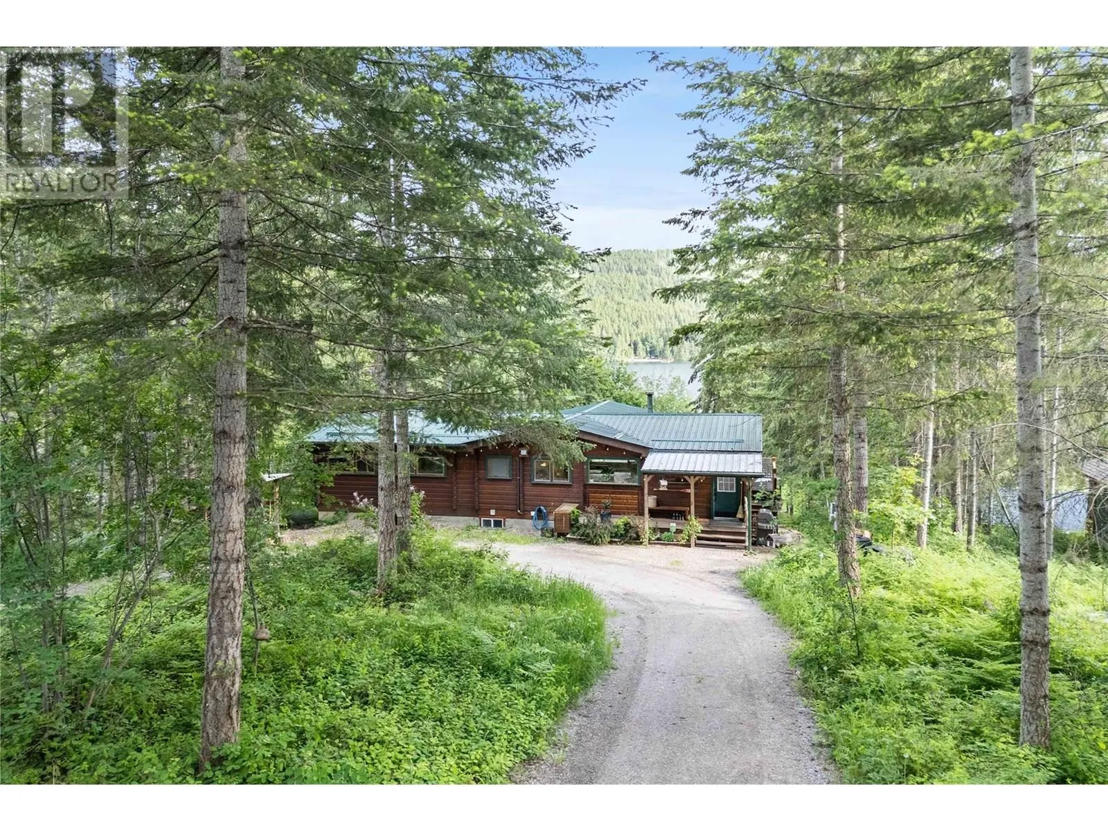 781 Gardom Lake Road