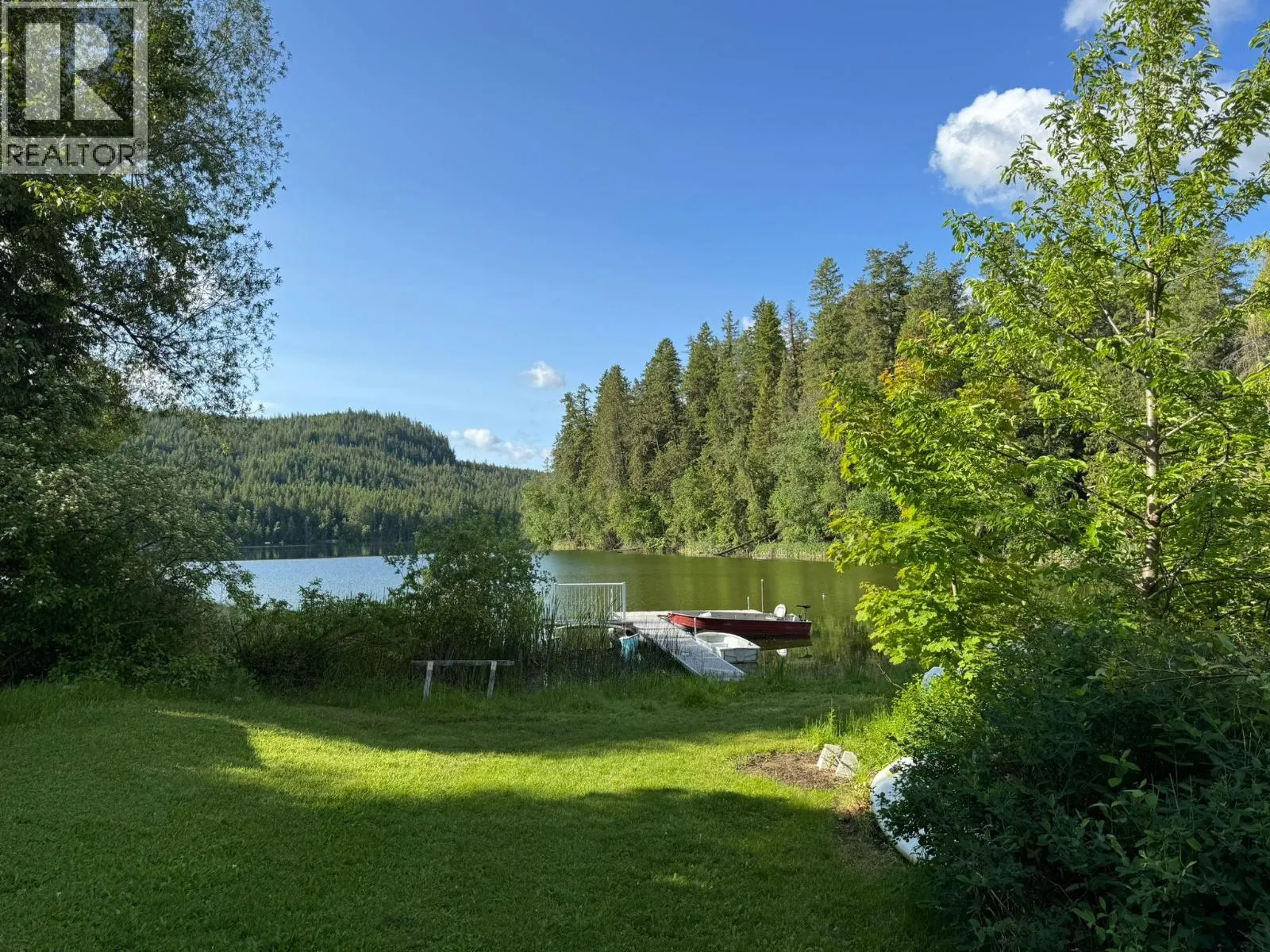 781 Gardom Lake Road