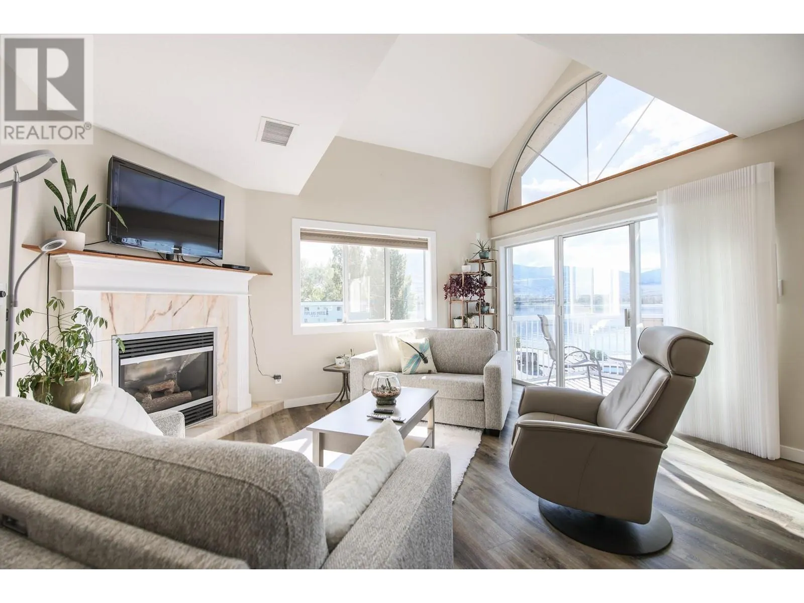 6801 Cottonwood Drive Unit# 8