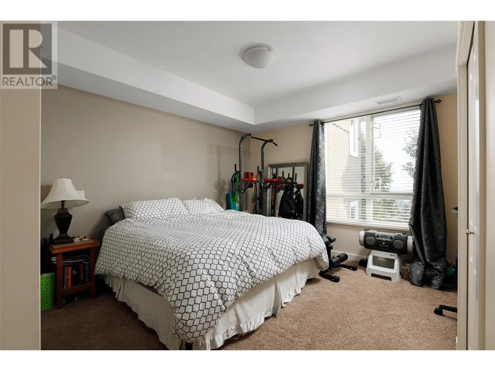 1990 Upper Sundance Drive Unit# 3217