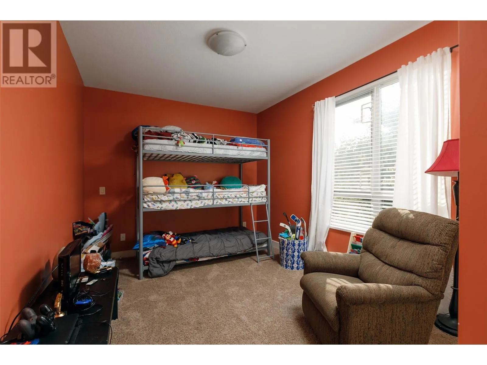 1990 Upper Sundance Drive Unit# 3217