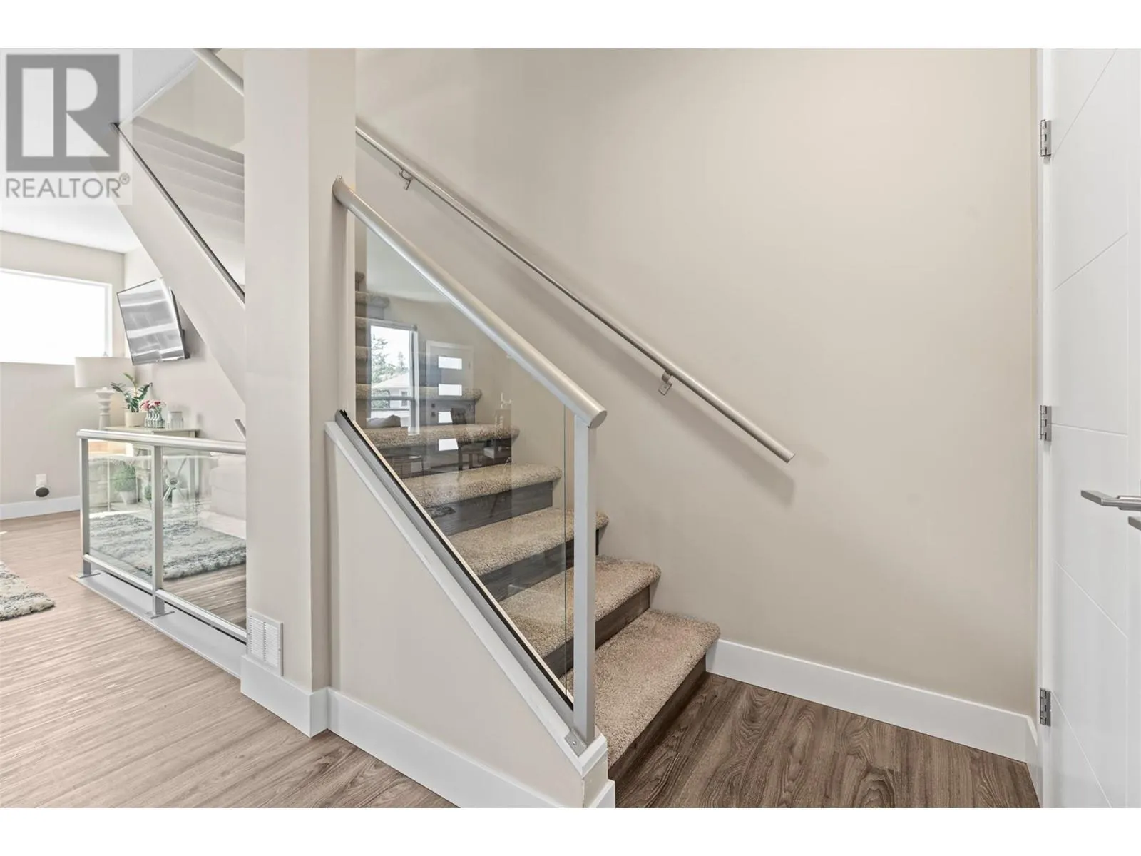 1805 45 Avenue Unit# 4