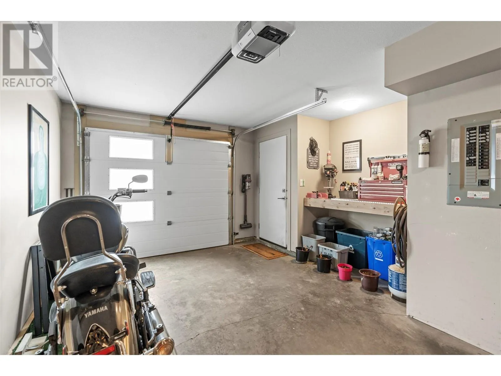 1805 45 Avenue Unit# 4