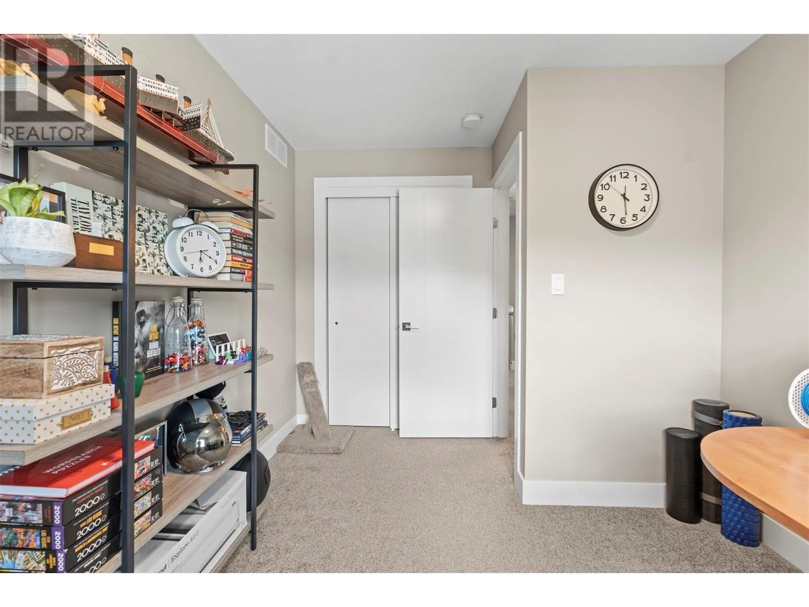 1805 45 Avenue Unit# 4