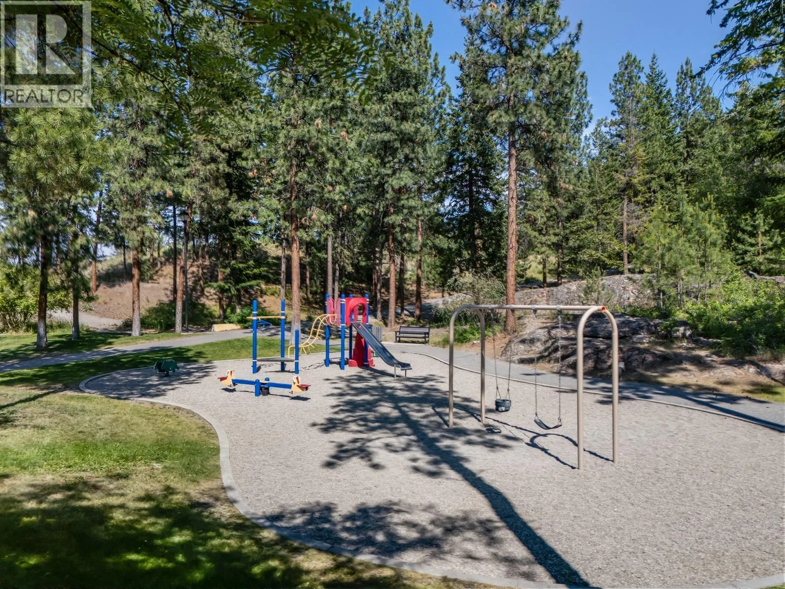 5046 South Ridge Drive