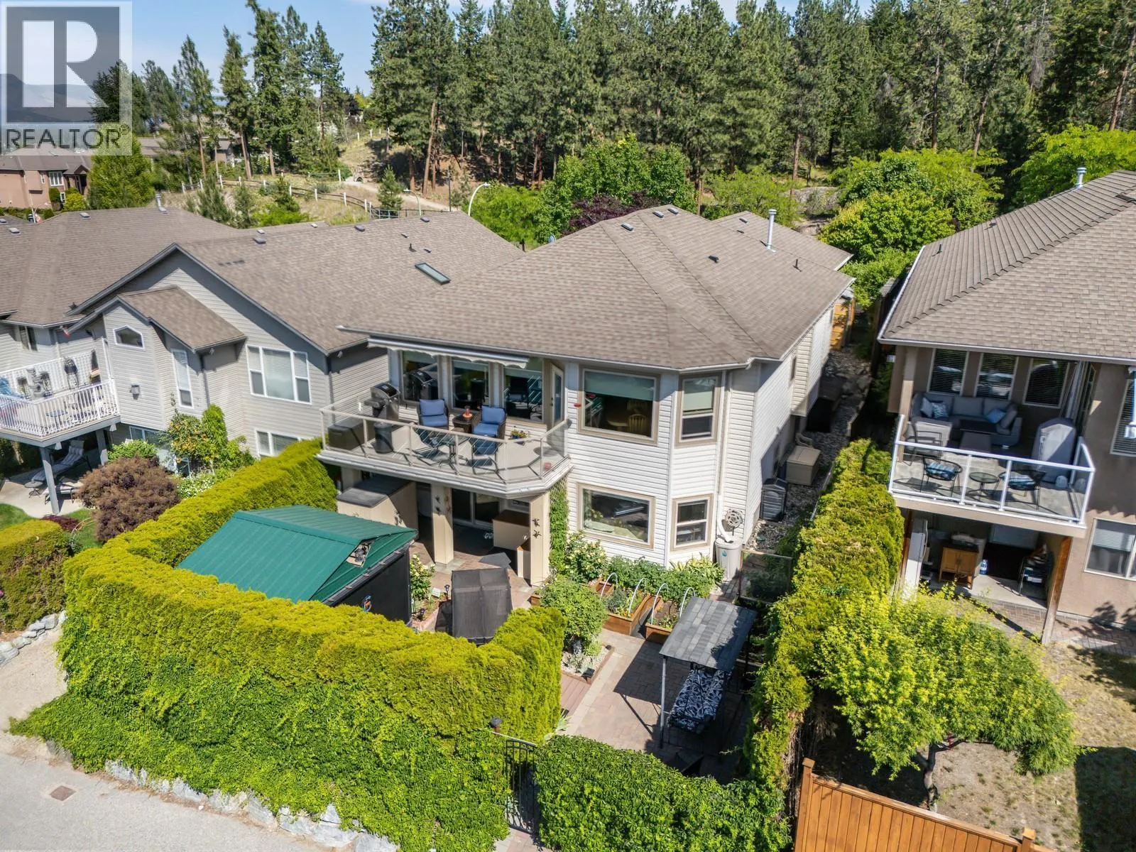 5046 South Ridge Drive