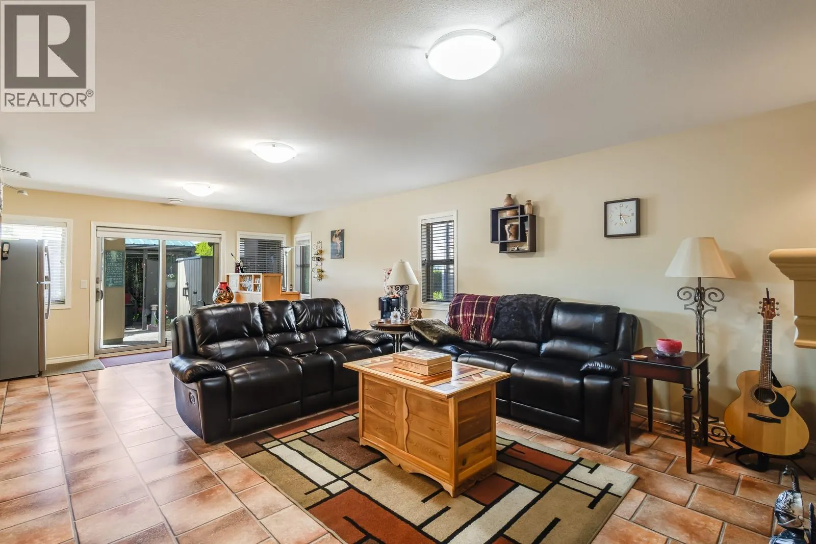 5046 South Ridge Drive
