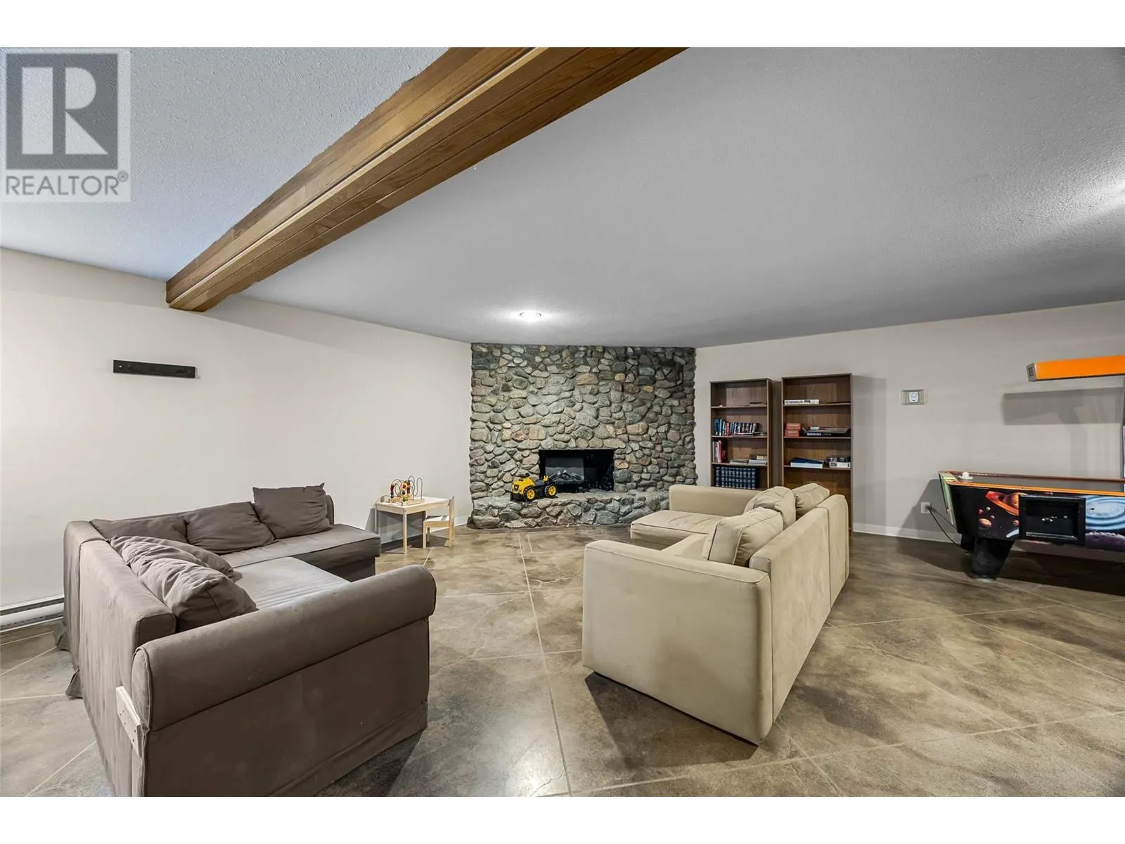 5485 LAC LE JEUNE Road Unit# 14