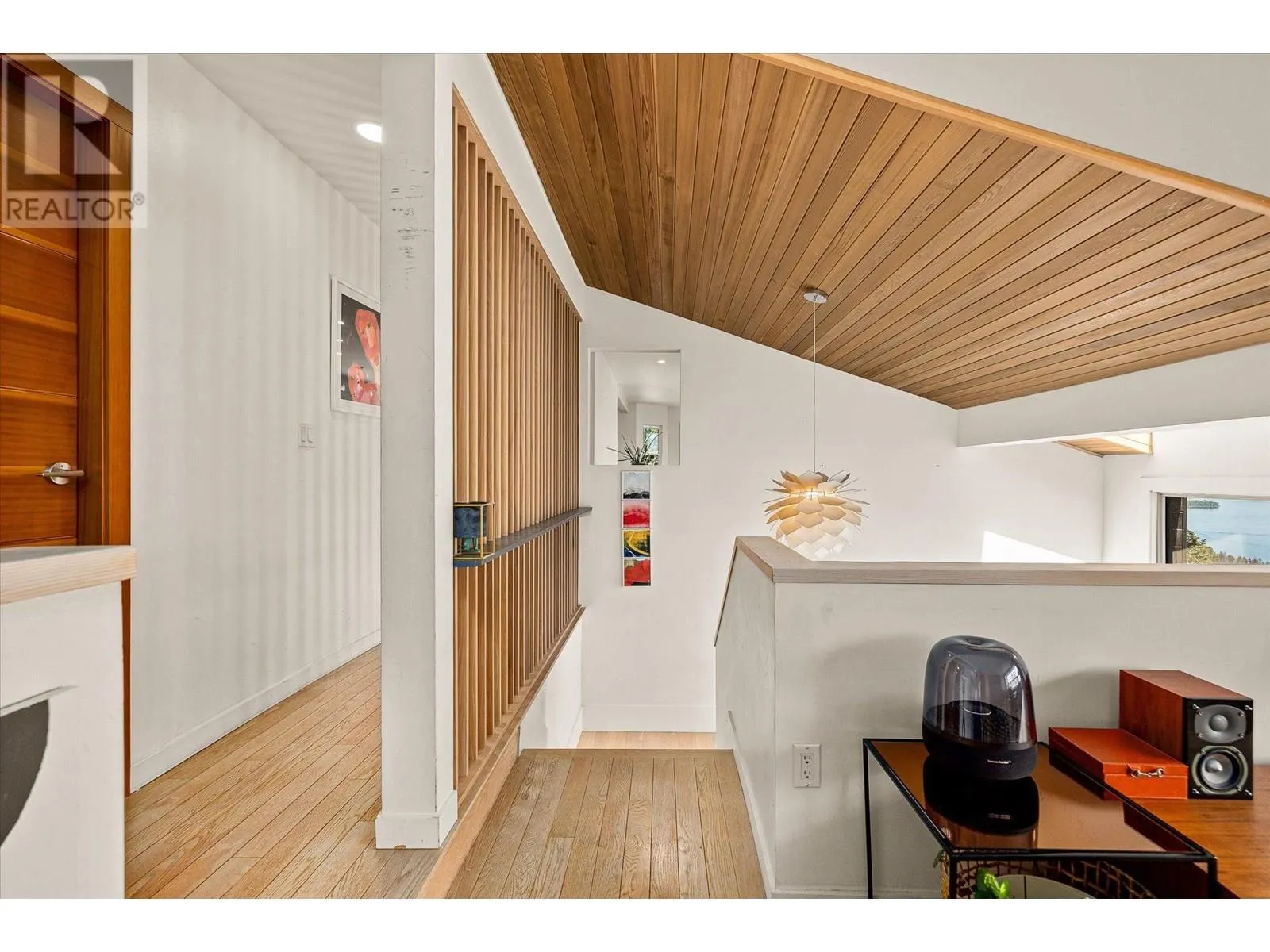 1632 Griffiths Place