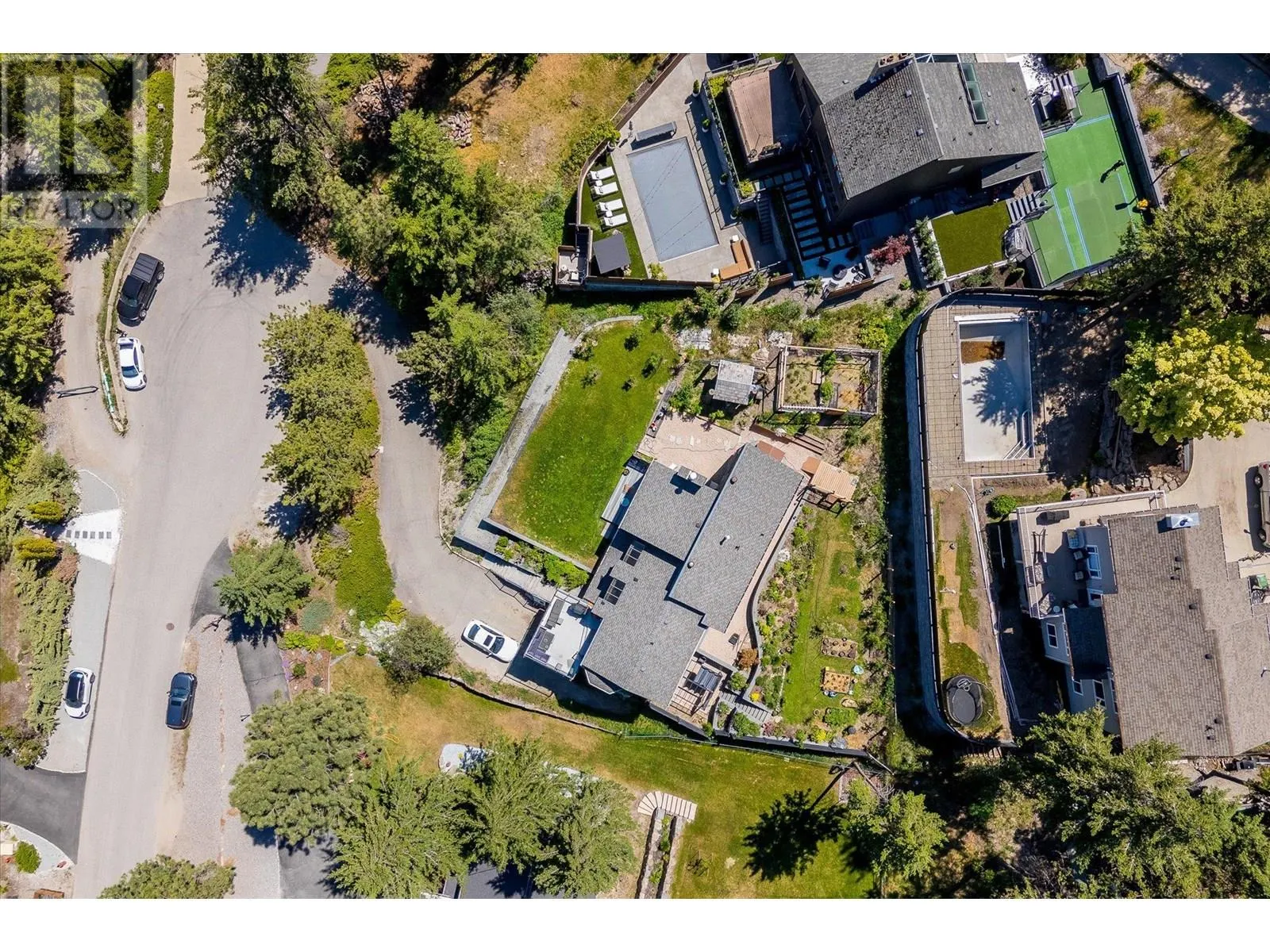 1632 Griffiths Place