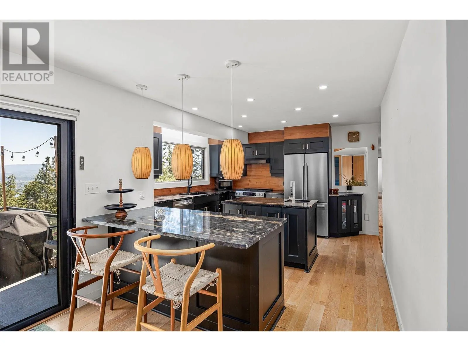 1632 Griffiths Place