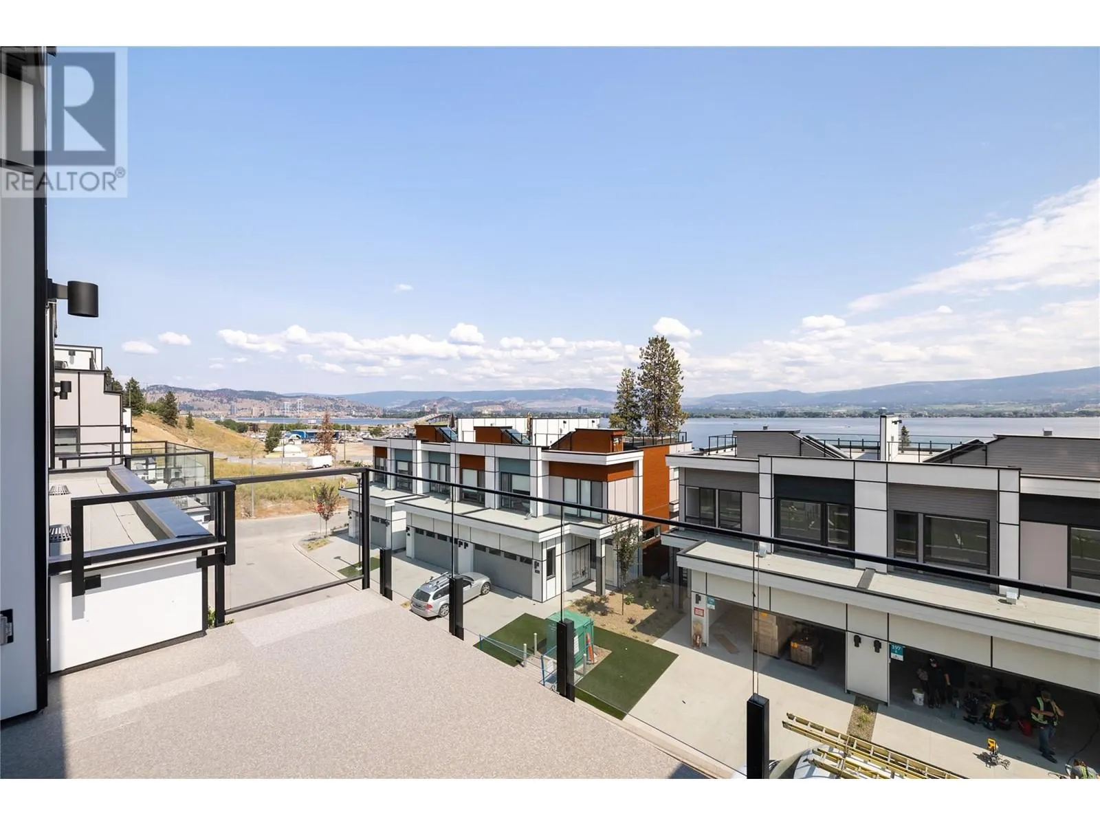 2100 Campbell Road Unit# 160