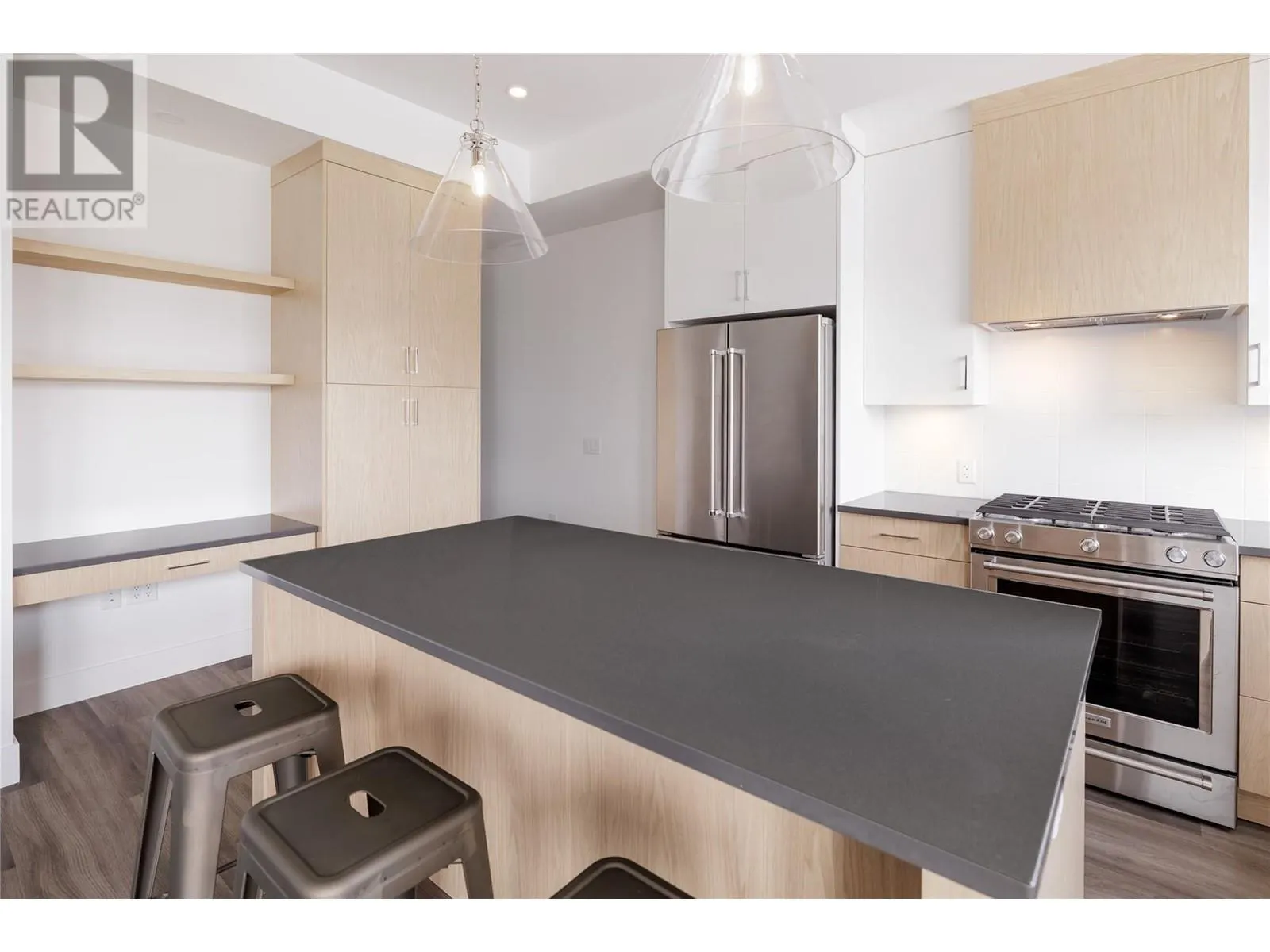 2100 Campbell Road Unit# 160