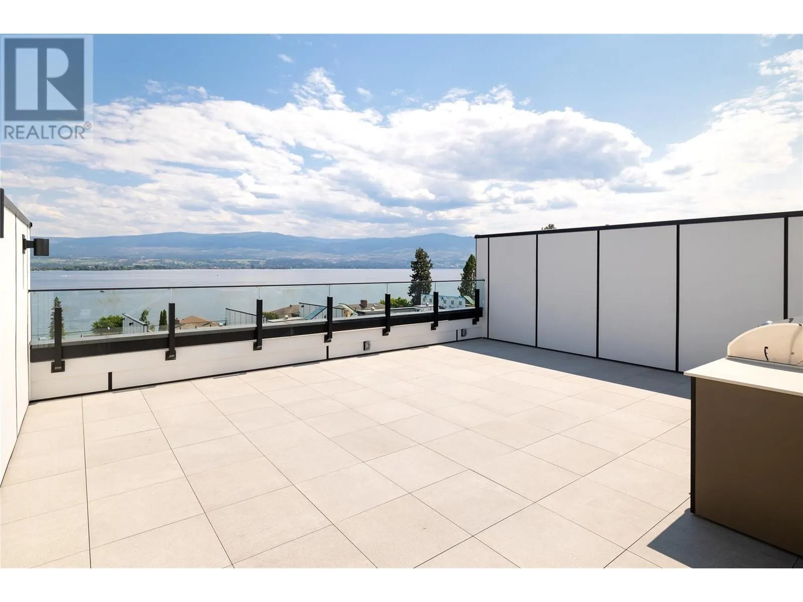 2100 Campbell Road Unit# 160