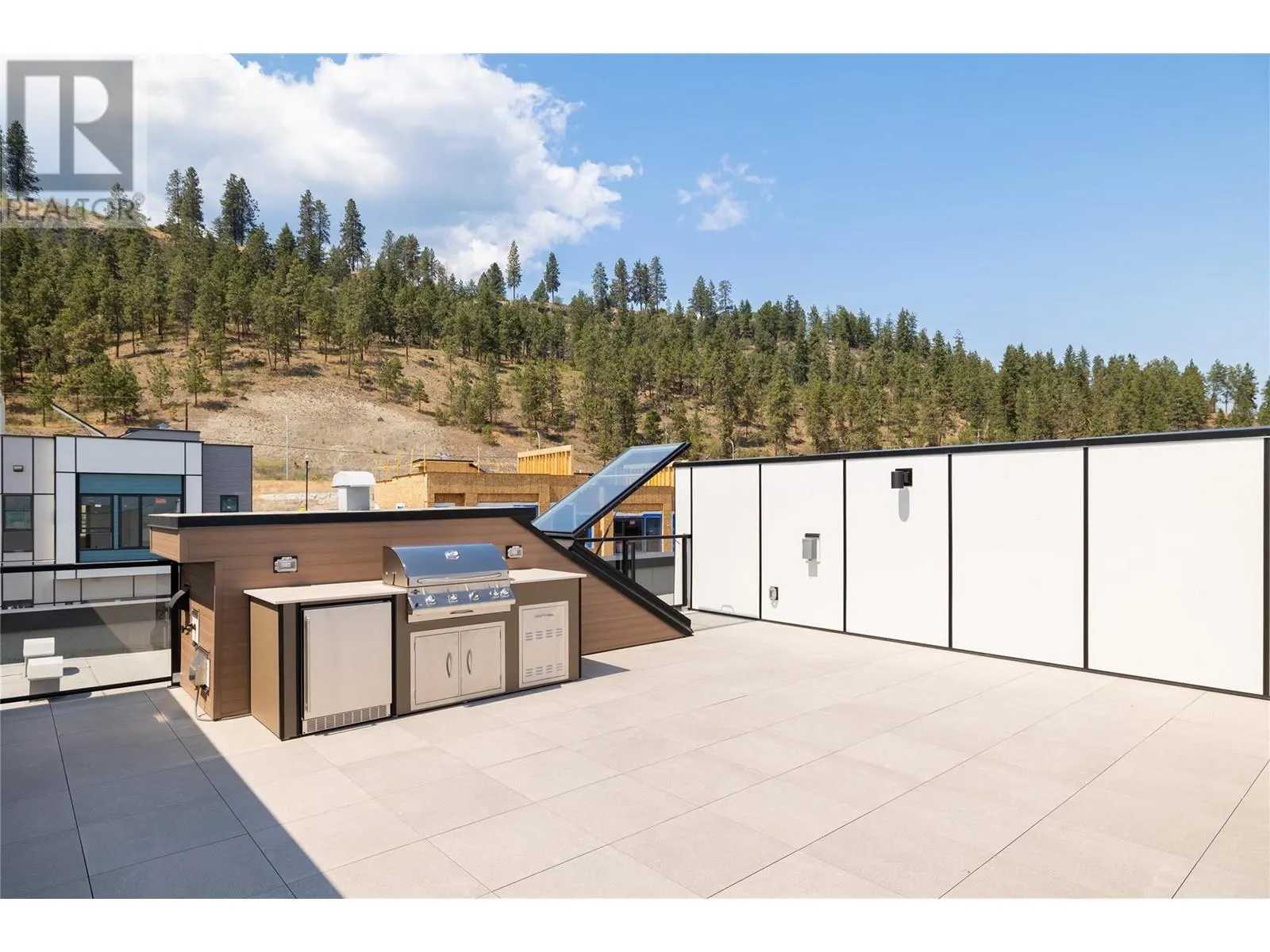 2100 Campbell Road Unit# 160