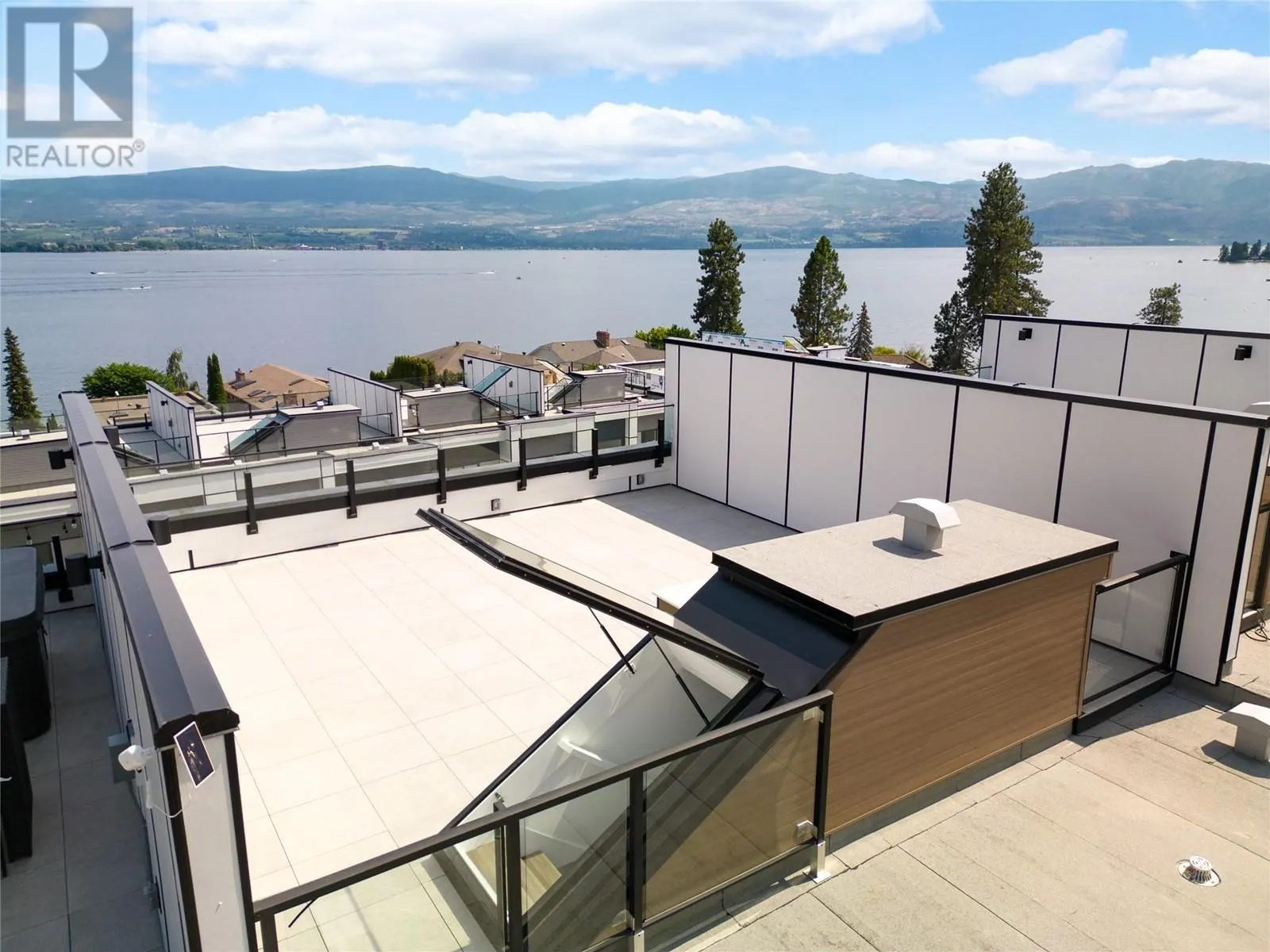 2100 Campbell Road Unit# 160