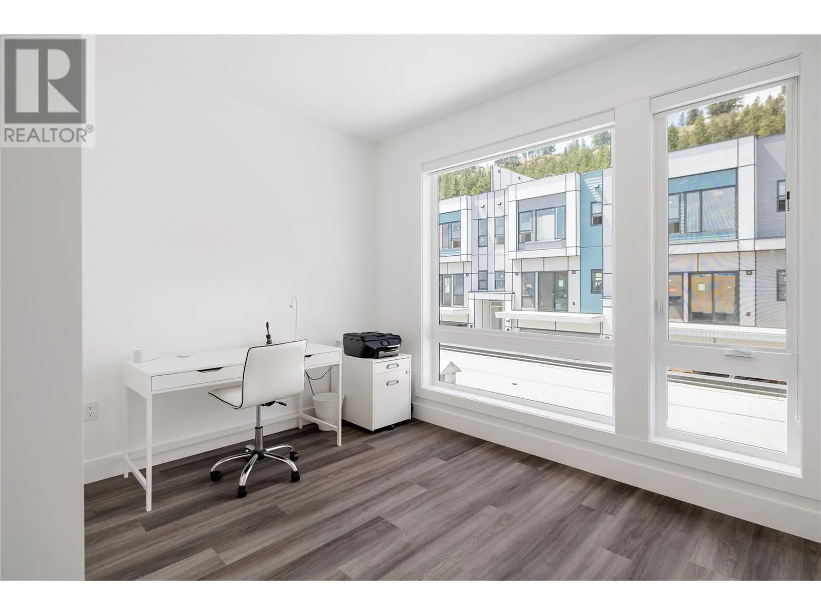 2100 Campbell Road Unit# 160