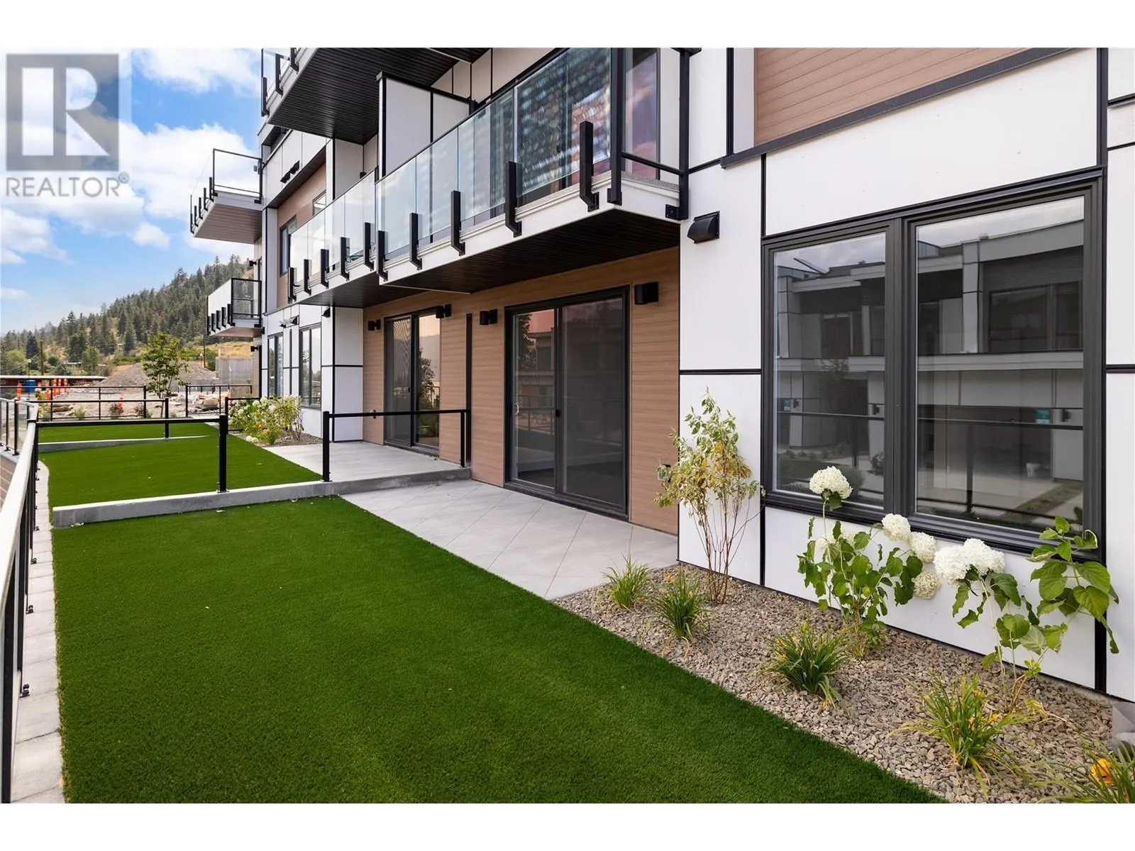 2100 Campbell Road Unit# 160
