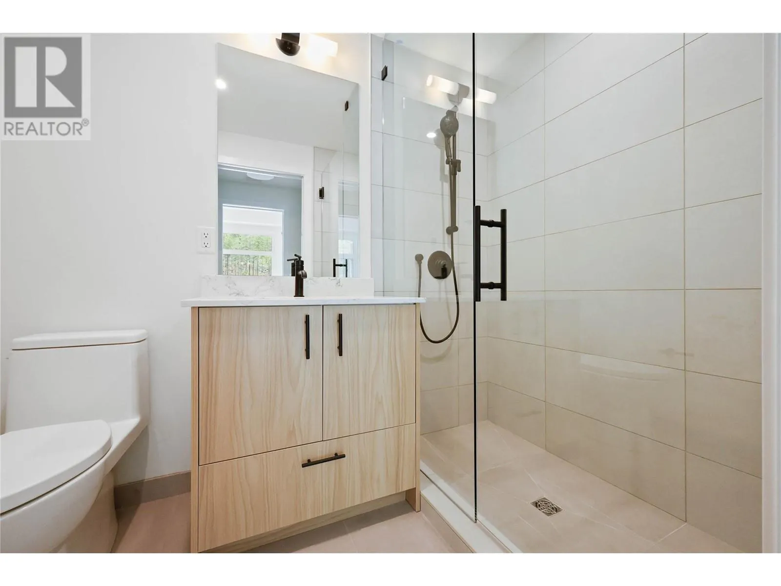 9654 Benchland Drive Unit# 404