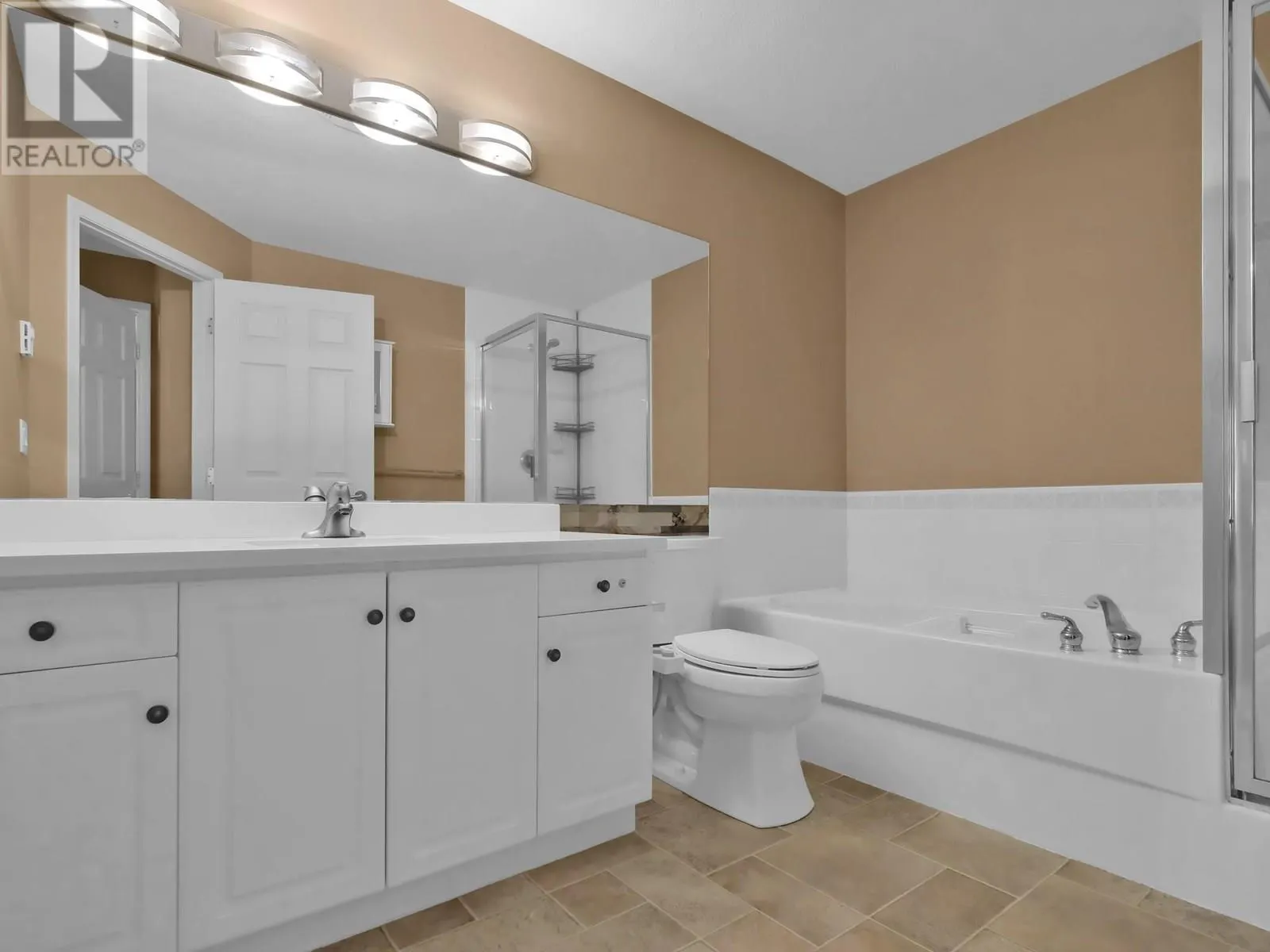 555 Houghton Road Unit# 218